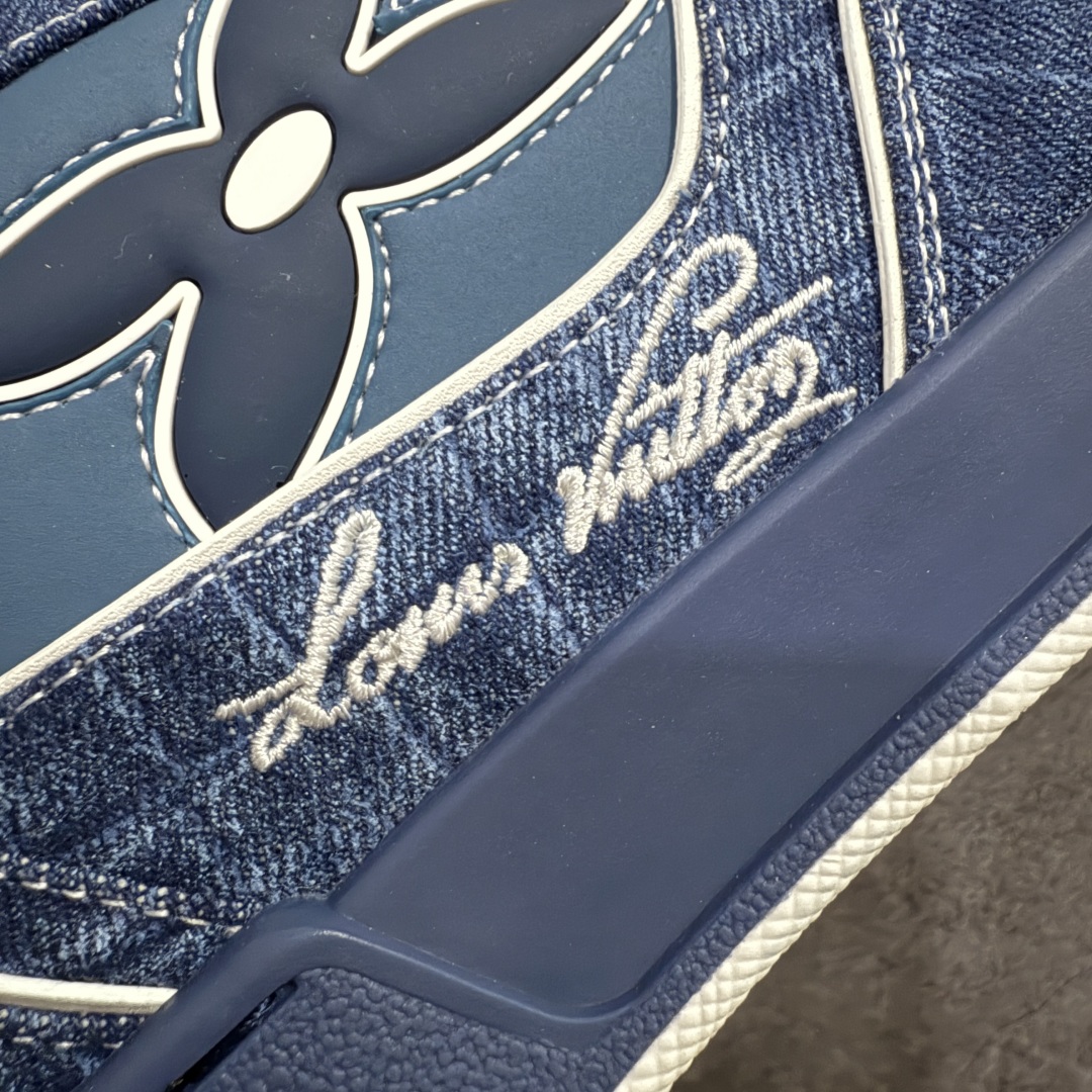 图片[3]-【海淘代购升级版】 现货当天可取 LV Trainer系列高奢运动鞋 新款芯片顶级 潮人必备单品 同步ZP官网空胶工艺 鞋舌、挂饰均镶嵌NFC芯片感应装置 正确胶片断点式设计 中底正确还原原版油印字母比例 1：1原楦格板、楦头、刀磨全新升级！ 独家订制顶级压纹麂皮 原版开模TPU大底 质感原版一致 垫脚聚米微料加透气英伦网布 披靡市场任何版本！细节完美呈现！ 代购指定版本 全新升级最新双盒包装 扫码秒进官网！ 全套包装配件同比原版 尺码： 38-46-选品中心