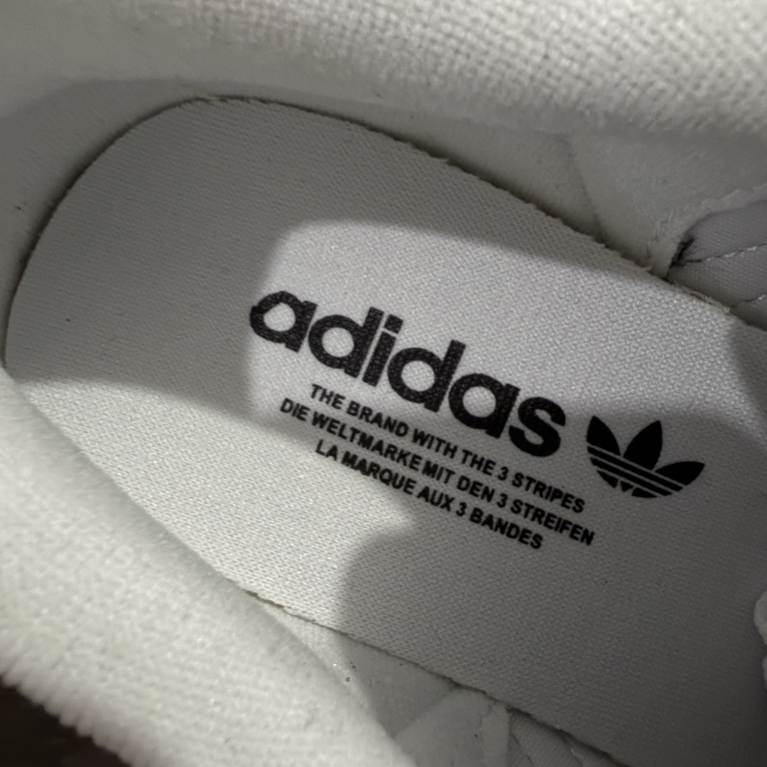 图片[9]-【纯原版】Adidas Originals Superstar 专柜同步配色 经典贝壳头系列 全配色原鞋开发 版型正确 原底原料 全鞋采用原厂SD皮料 重资打造 细节无敌 清洁度完美 诠释最高工艺 货号：IH8659 尺码：36 36.5 37 38 38.5 39 40 40.5 41 42 42.5 43 44 44.5 45-选品中心