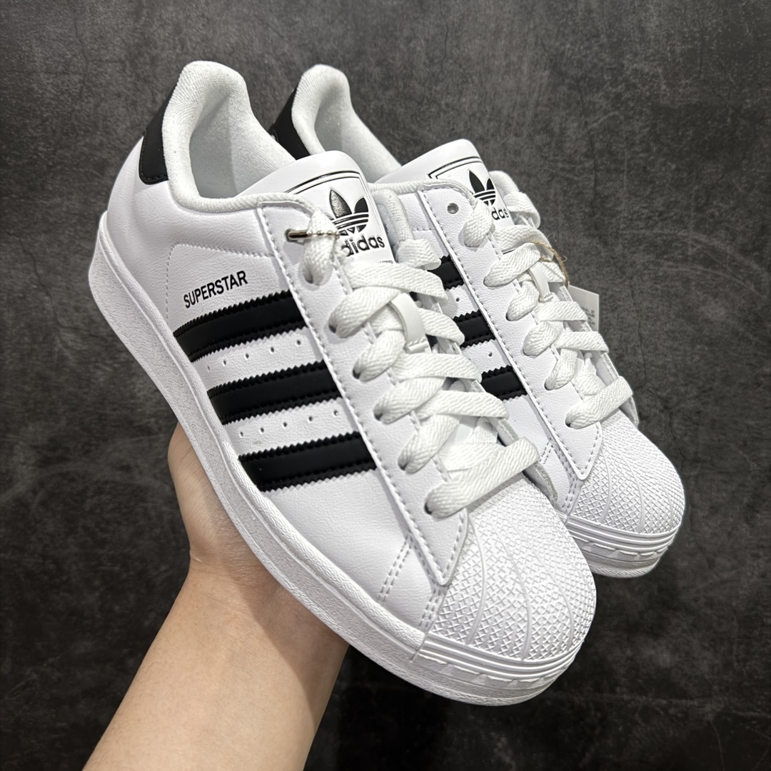 【纯原版】Adidas Originals Superstar 专柜同步配色 经典贝壳头系列 全配色原鞋开发 版型正确 原底原料 全鞋采用原厂SD皮料 重资打造 细节无敌 清洁度完美 诠释最高工艺 货号：IH8659 尺码：36 36.5 37 38 38.5 39 40 40.5 41 42 42.5 43 44 44.5 45-选品中心