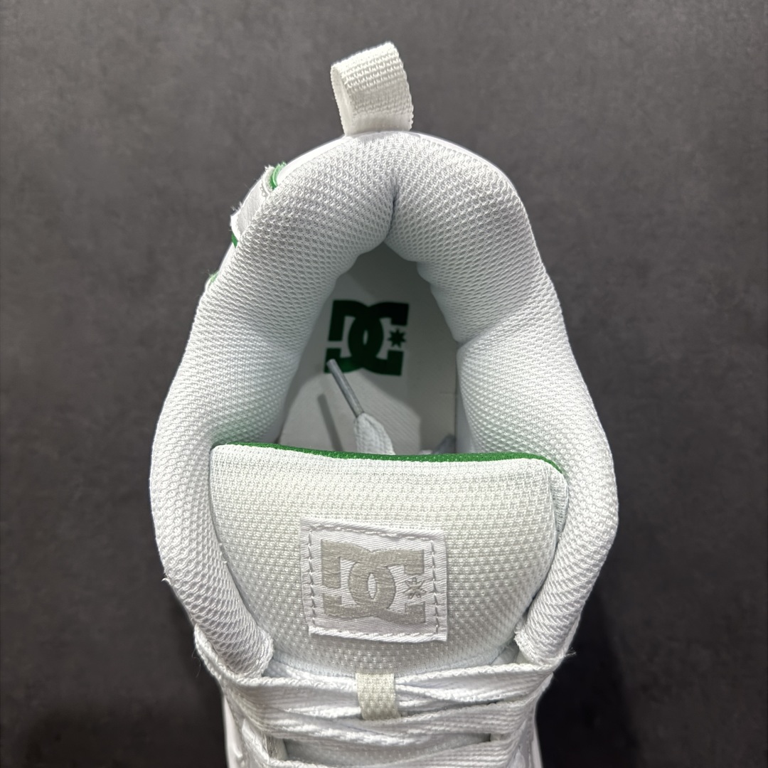 图片[7]-【公司级】街头装品牌 DCSHOECOUSA时尚鞋子男女鞋休闲板鞋低帮圆头百搭 琉凤大底耐磨滑板鞋皮质运动舒适BMX板鞋DC 鞋型经典百搭，低帮系带设计，皮革鞋面，装饰品牌字母LOGO，橡胶鞋底，防滑耐磨轻便，脚感舒适，时髦百搭。 DC/DCShoes就是DCSHOECOUSA，DC Shoes是美国滑板品牌，是很潮的运动品牌。此次 DCSHOES 续写 CBGB 的传奇故事，从 CBGB 中汲取创意灵感融入到产品设计之中，采用具有浓厚街头文化气息的特殊图案传递品牌理念，备受街头爱好者及潮流青年的青睐，品牌粉丝遍布全球。随着极限运动热潮在中国愈演愈烈，如今 DCSHOES 正式重回中国市场，致力为中国的极限运动与街头文化赋予全新生命力。 尺码：36-45-选品中心