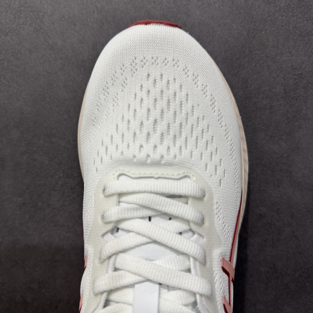 图片[8]-【公司级】Asics GT-1000 13代 亚瑟士复古透气休闲鞋缓震男子耐磨跑步鞋 夏季新款训练鞋 缓震舒适 透气防滑耐磨 休闲百搭 采用网眼鞋面，提供良好的透气性，flytefoam中底材料，轻量和缓震并举；后跟PureGel材质，持续提供缓冲足感，让整体外观更加简洁流畅  尺码：36-40-选品中心