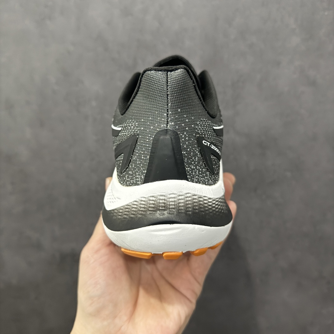 图片[4]-【公司级】Asics GT-1000 13代 亚瑟士复古透气休闲鞋缓震男子耐磨跑步鞋 夏季新款训练鞋 缓震舒适 透气防滑耐磨 休闲百搭 采用网眼鞋面，提供良好的透气性，flytefoam中底材料，轻量和缓震并举；后跟PureGel材质，持续提供缓冲足感，让整体外观更加简洁流畅  尺码：39-45-选品中心