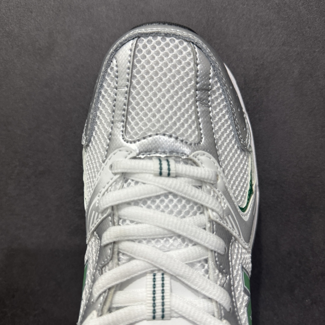 图片[8]-【纯原性价比】New Balance 530 NB530 男女休闲慢跑鞋 MR530ENG 大厂出品 所有配色都是原鞋开发 超正版型 超高清洁度和品质 价格更具性价比 实体代购专用订单 配套商长期套现长期补货 全新货品 正常出厂触屏不到的单价 超级跑量款 全套原楦原纸板原厂数据开发 进口三明治网面 原装进口翻毛皮料正确绒感卡色 正确中底拉帮中底网布细节 采用轻质牛剖革拼接透气网眼衬垫织物鞋面材质 T-Beam大底提供足步弓支撑 保持步态稳定 后跟搭载外露缓震胶 鞋身整体以各种深浅不一的灰色覆盖 鞋头以淡蓝色调装饰 网眼衬垫通过不规律的色块实现做旧的美感 泛黄的鞋底更是进一步增添了复古气息 尺码：36 37 37.5 38 38.5 39.5 40 40.5 41.5 42 42.5 43 44 44.5 45-选品中心