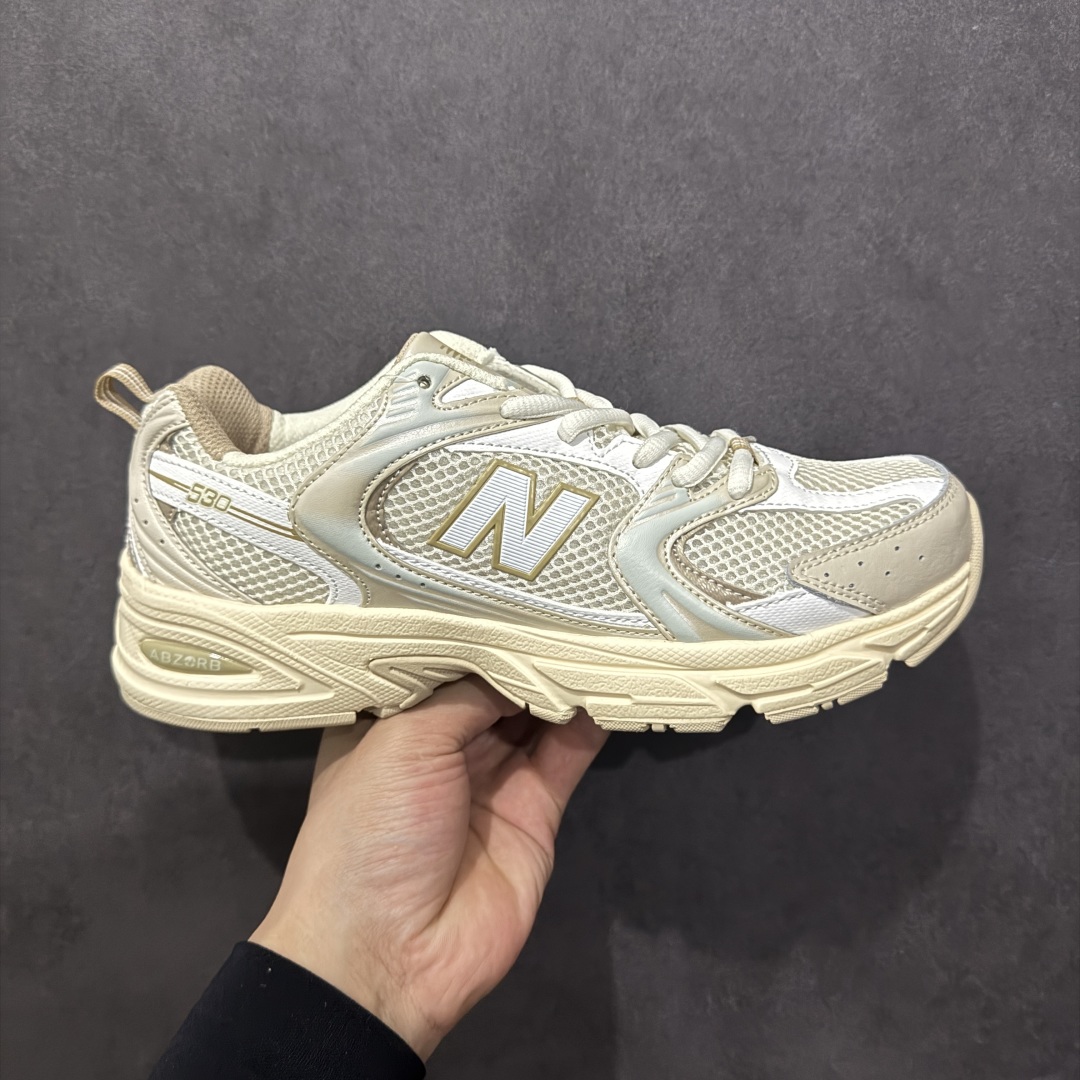 【纯原性价比】New Balance 530 NB530 男女休闲慢跑鞋 MR530AA 大厂出品 所有配色都是原鞋开发 超正版型 超高清洁度和品质 价格更具性价比 实体代购专用订单 配套商长期套现长期补货 全新货品 正常出厂触屏不到的单价 超级跑量款 全套原楦原纸板原厂数据开发 进口三明治网面 原装进口翻毛皮料正确绒感卡色 正确中底拉帮中底网布细节 采用轻质牛剖革拼接透气网眼衬垫织物鞋面材质 T-Beam大底提供足步弓支撑 保持步态稳定 后跟搭载外露缓震胶 鞋身整体以各种深浅不一的灰色覆盖 鞋头以淡蓝色调装饰 网眼衬垫通过不规律的色块实现做旧的美感 泛黄的鞋底更是进一步增添了复古气息 尺码：36 37 37.5 38 38.5 39.5 40 40.5 41.5 42 42.5 43 44 44.5 45-选品中心