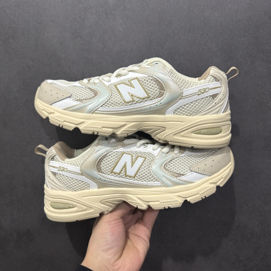 图片[18]-【纯原性价比】New Balance 530 NB530 男女休闲慢跑鞋 MR530FW1 大厂出品 所有配色都是原鞋开发 超正版型 超高清洁度和品质 价格更具性价比 实体代购专用订单 配套商长期套现长期补货 全新货品 正常出厂触屏不到的单价 超级跑量款 全套原楦原纸板原厂数据开发 进口三明治网面 原装进口翻毛皮料正确绒感卡色 正确中底拉帮中底网布细节 采用轻质牛剖革拼接透气网眼衬垫织物鞋面材质 T-Beam大底提供足步弓支撑 保持步态稳定 后跟搭载外露缓震胶 鞋身整体以各种深浅不一的灰色覆盖 鞋头以淡蓝色调装饰 网眼衬垫通过不规律的色块实现做旧的美感 泛黄的鞋底更是进一步增添了复古气息 尺码：36 37 37.5 38 38.5 39.5 40 40.5 41.5 42 42.5 43 44 44.5 45-选品中心