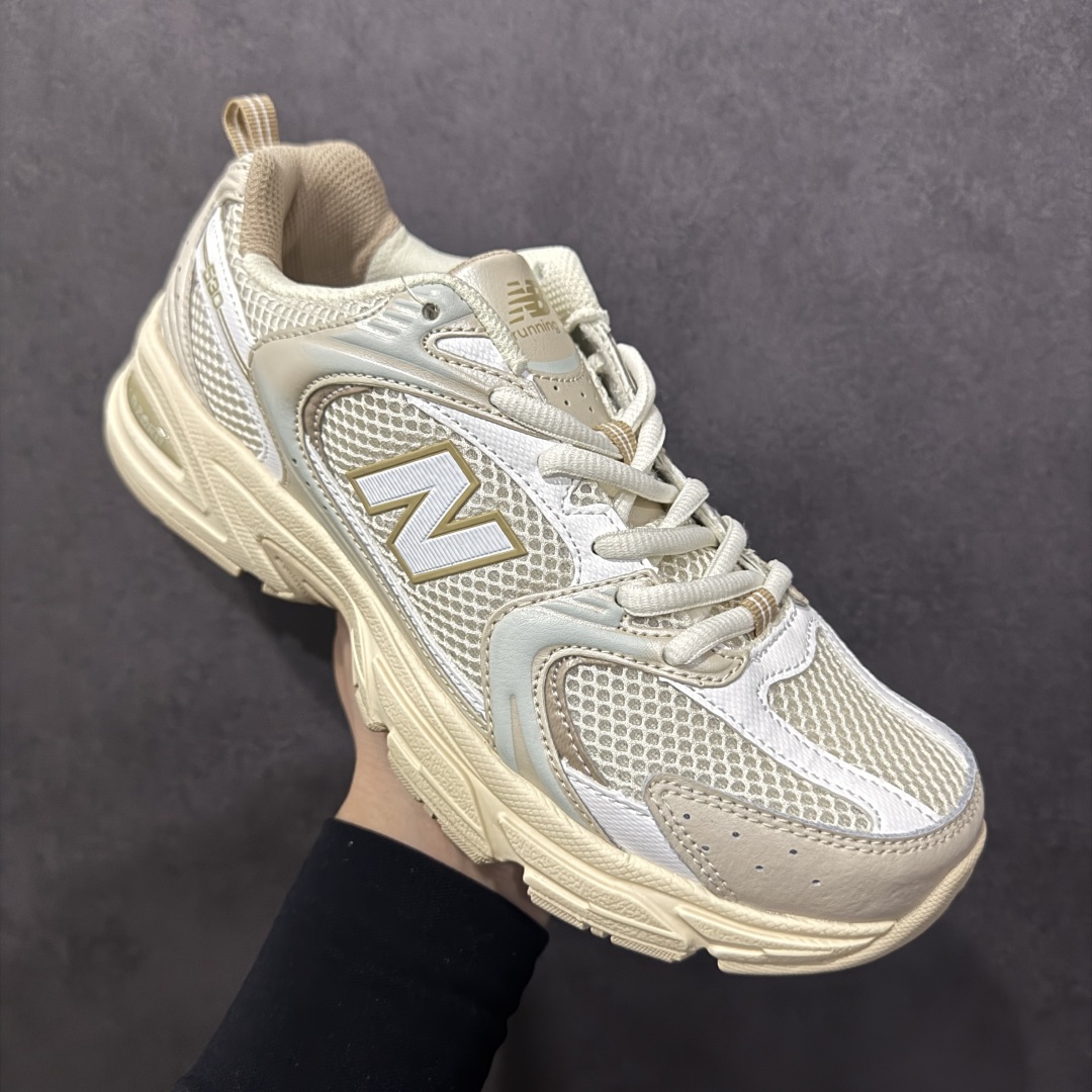 图片[3]-【纯原性价比】New Balance 530 NB530 男女休闲慢跑鞋 MR530AA 大厂出品 所有配色都是原鞋开发 超正版型 超高清洁度和品质 价格更具性价比 实体代购专用订单 配套商长期套现长期补货 全新货品 正常出厂触屏不到的单价 超级跑量款 全套原楦原纸板原厂数据开发 进口三明治网面 原装进口翻毛皮料正确绒感卡色 正确中底拉帮中底网布细节 采用轻质牛剖革拼接透气网眼衬垫织物鞋面材质 T-Beam大底提供足步弓支撑 保持步态稳定 后跟搭载外露缓震胶 鞋身整体以各种深浅不一的灰色覆盖 鞋头以淡蓝色调装饰 网眼衬垫通过不规律的色块实现做旧的美感 泛黄的鞋底更是进一步增添了复古气息 尺码：36 37 37.5 38 38.5 39.5 40 40.5 41.5 42 42.5 43 44 44.5 45-选品中心