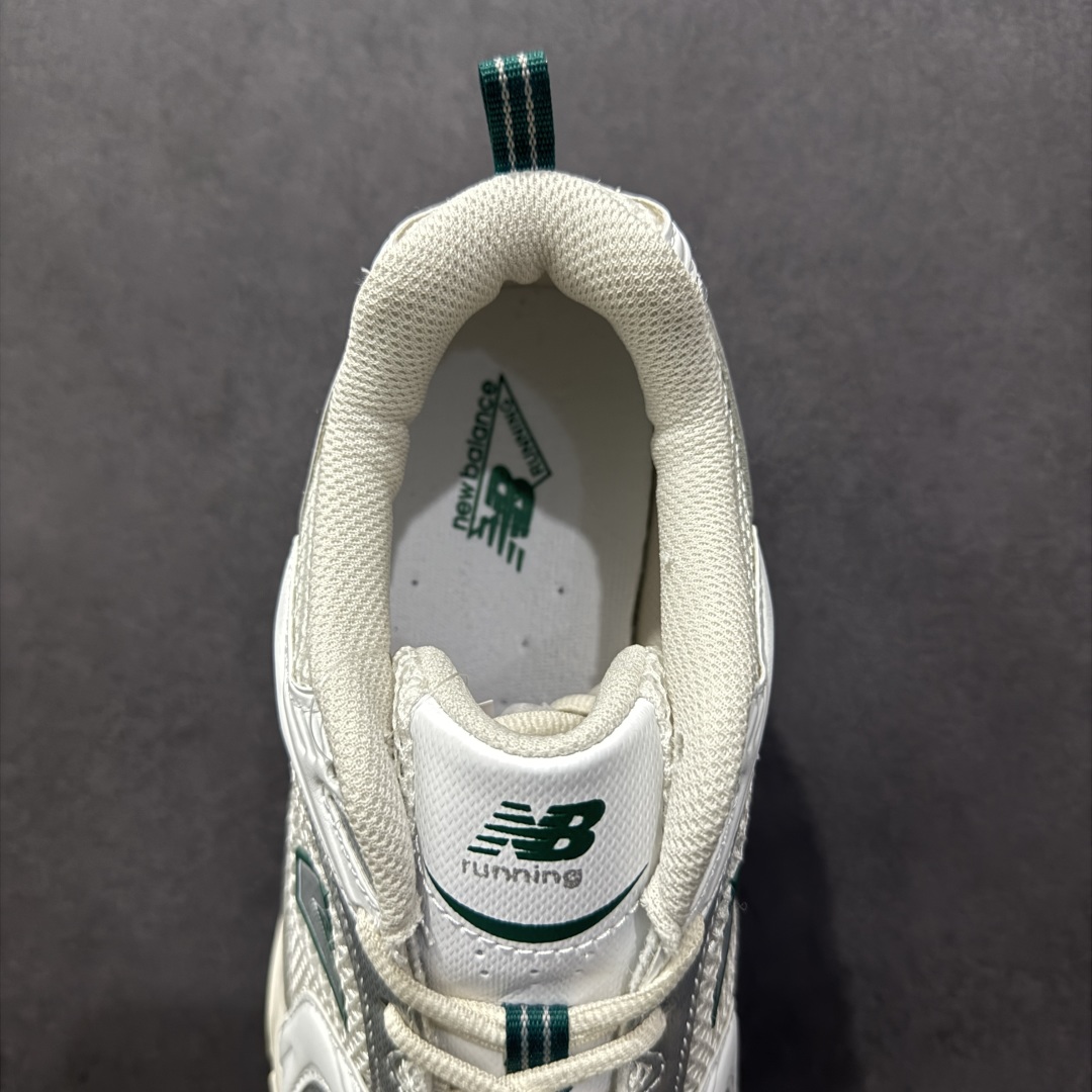 图片[7]-【纯原性价比】New Balance 530 NB530 男女休闲慢跑鞋 MR530SX 大厂出品 所有配色都是原鞋开发 超正版型 超高清洁度和品质 价格更具性价比 实体代购专用订单 配套商长期套现长期补货 全新货品 正常出厂触屏不到的单价 超级跑量款 全套原楦原纸板原厂数据开发 进口三明治网面 原装进口翻毛皮料正确绒感卡色 正确中底拉帮中底网布细节 采用轻质牛剖革拼接透气网眼衬垫织物鞋面材质 T-Beam大底提供足步弓支撑 保持步态稳定 后跟搭载外露缓震胶 鞋身整体以各种深浅不一的灰色覆盖 鞋头以淡蓝色调装饰 网眼衬垫通过不规律的色块实现做旧的美感 泛黄的鞋底更是进一步增添了复古气息 尺码：36 37 37.5 38 38.5 39.5 40 40.5 41.5 42 42.5 43 44 44.5 45-选品中心