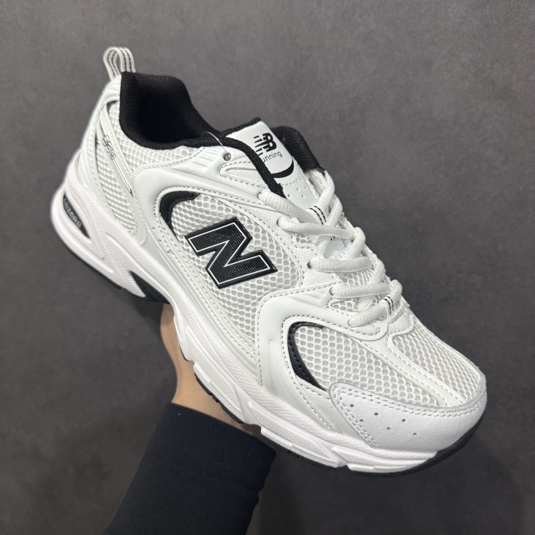 图片[3]-【纯原性价比】New Balance 530 NB530 男女休闲慢跑鞋 MR530EWB 大厂出品 所有配色都是原鞋开发 超正版型 超高清洁度和品质 价格更具性价比 实体代购专用订单 配套商长期套现长期补货 全新货品 正常出厂触屏不到的单价 超级跑量款 全套原楦原纸板原厂数据开发 进口三明治网面 原装进口翻毛皮料正确绒感卡色 正确中底拉帮中底网布细节 采用轻质牛剖革拼接透气网眼衬垫织物鞋面材质 T-Beam大底提供足步弓支撑 保持步态稳定 后跟搭载外露缓震胶 鞋身整体以各种深浅不一的灰色覆盖 鞋头以淡蓝色调装饰 网眼衬垫通过不规律的色块实现做旧的美感 泛黄的鞋底更是进一步增添了复古气息 尺码：36 37 37.5 38 38.5 39.5 40 40.5 41.5 42 42.5 43 44 44.5 45-选品中心
