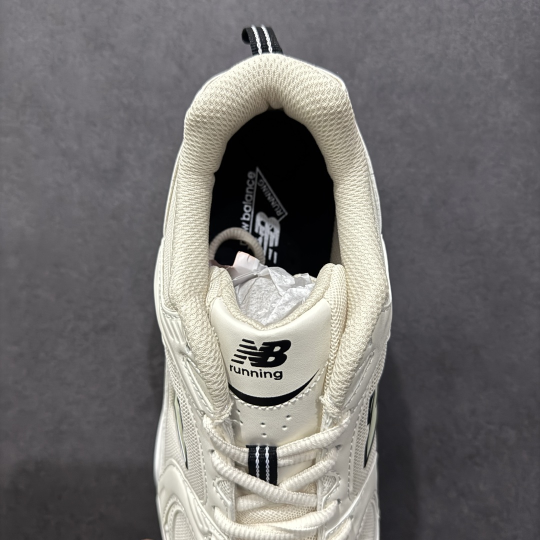 图片[7]-【纯原性价比】New Balance 530 NB530 男女休闲慢跑鞋 MR530SH 大厂出品 所有配色都是原鞋开发 超正版型 超高清洁度和品质 价格更具性价比 实体代购专用订单 配套商长期套现长期补货 全新货品 正常出厂触屏不到的单价 超级跑量款 全套原楦原纸板原厂数据开发 进口三明治网面 原装进口翻毛皮料正确绒感卡色 正确中底拉帮中底网布细节 采用轻质牛剖革拼接透气网眼衬垫织物鞋面材质 T-Beam大底提供足步弓支撑 保持步态稳定 后跟搭载外露缓震胶 鞋身整体以各种深浅不一的灰色覆盖 鞋头以淡蓝色调装饰 网眼衬垫通过不规律的色块实现做旧的美感 泛黄的鞋底更是进一步增添了复古气息 尺码：36 37 37.5 38 38.5 39.5 40 40.5 41.5 42 42.5 43 44 44.5 45-选品中心