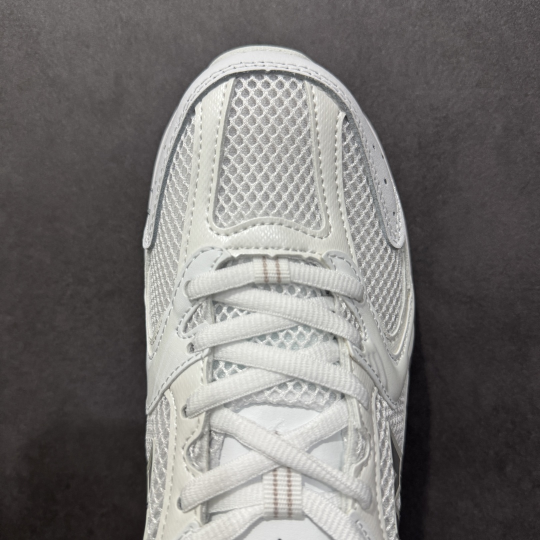 图片[8]-【纯原性价比】New Balance 530 NB530 男女休闲慢跑鞋 MR530FW1 大厂出品 所有配色都是原鞋开发 超正版型 超高清洁度和品质 价格更具性价比 实体代购专用订单 配套商长期套现长期补货 全新货品 正常出厂触屏不到的单价 超级跑量款 全套原楦原纸板原厂数据开发 进口三明治网面 原装进口翻毛皮料正确绒感卡色 正确中底拉帮中底网布细节 采用轻质牛剖革拼接透气网眼衬垫织物鞋面材质 T-Beam大底提供足步弓支撑 保持步态稳定 后跟搭载外露缓震胶 鞋身整体以各种深浅不一的灰色覆盖 鞋头以淡蓝色调装饰 网眼衬垫通过不规律的色块实现做旧的美感 泛黄的鞋底更是进一步增添了复古气息 尺码：36 37 37.5 38 38.5 39.5 40 40.5 41.5 42 42.5 43 44 44.5 45-选品中心