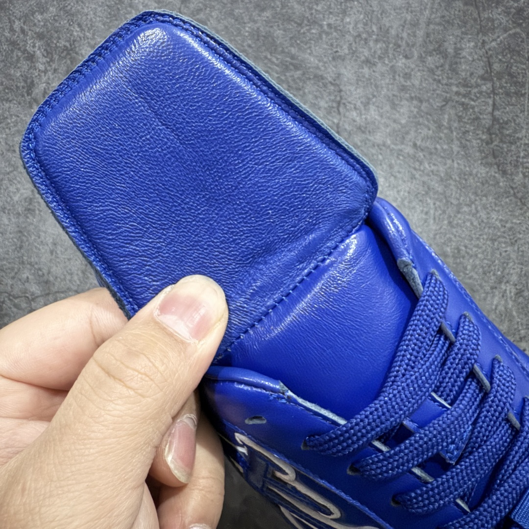 图片[7]-【X1礼盒版】Louis Vuitton 2025 LV Footprint 情侣同款球鞋 市面最新版本 佛山高端品质 第一时间订入zp开发每个拼色的材质都是原版独家定制,与正品一致 做到对版对色大底开模高弹力环保发泡底 模具费都高达几十万 原版头层皮鞋面 压花都是按正品一比一打造开发 不偷半点料 不掺半点假 细节原版一致 可对比 全包套原版包装配件 最新包装大礼盒!! 目前市面一梯队级别 市场太杂请注意混卖版本 可区别材料 版型 质感 包装配件 一切肉眼可见的细节 法国巴黎百年奢侈品牌LV路易威登Louis Vuitton 尺码： 39 40 41 42 43 44 45 46-选品中心