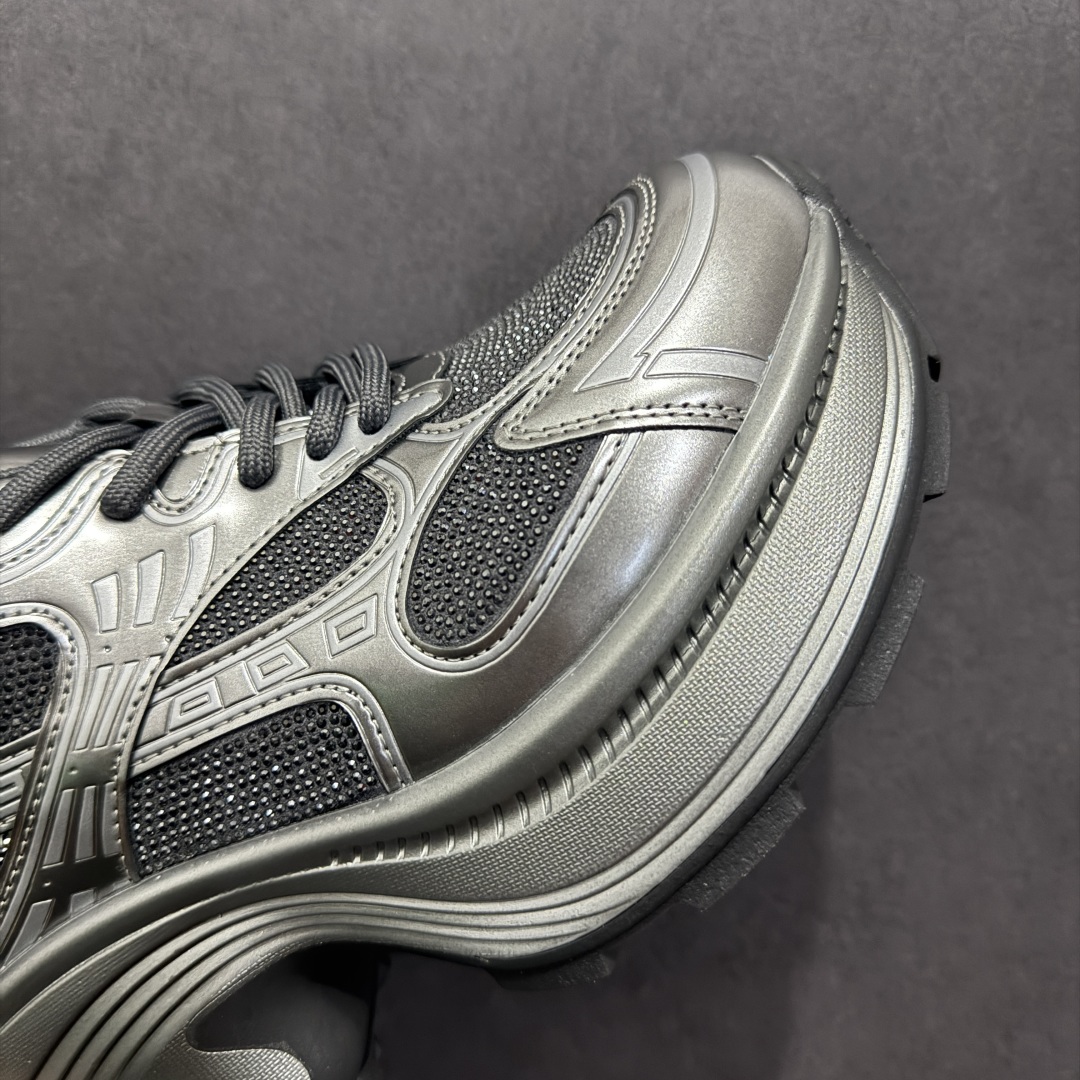 图片[5]-【广东纯原版本】GG-CC Chunky Low镶钻休闲运动厚底增高老爹鞋 广东大厂出品 完美细节 25ss早春新款厚底增高 大长腿 时髦look轻松定格 不费力展现率性氛围 高档银盒 酷帅机能风不规则设计大底 银灰拼色造型设计 轻便舒适百搭 GGcc厚底增高简直就是小个子的快乐! 不管怎么搭都好看~ 尺码： 35 36 37 38 39 40-选品中心