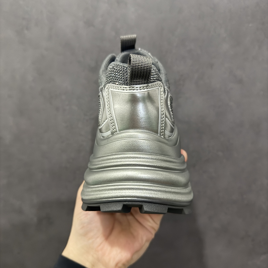 图片[4]-【广东纯原版本】GG-CC Chunky Low镶钻休闲运动厚底增高老爹鞋 广东大厂出品 完美细节 25ss早春新款厚底增高 大长腿 时髦look轻松定格 不费力展现率性氛围 高档银盒 酷帅机能风不规则设计大底 银灰拼色造型设计 轻便舒适百搭 GGcc厚底增高简直就是小个子的快乐! 不管怎么搭都好看~ 尺码： 35 36 37 38 39 40-选品中心