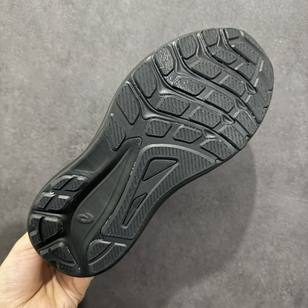 图片[9]-【公司级】Asics GT-1000 13代 公司级版本 亚瑟士运动休闲透气专业跑鞋 鞋面的包裹性 延展性相当好 鞋头位置双层镂空能保证一定的透气性 鞋底柔软也能够兼具支撑性 gt1000系列是除 kayano之外的次顶级支撑系跑鞋 采用经典鞋型 融入全新细节点缀 整体简约且富有质感 鞋底耐磨材质搭配丰富的防滑底纹设计 尺码：40-45-选品中心