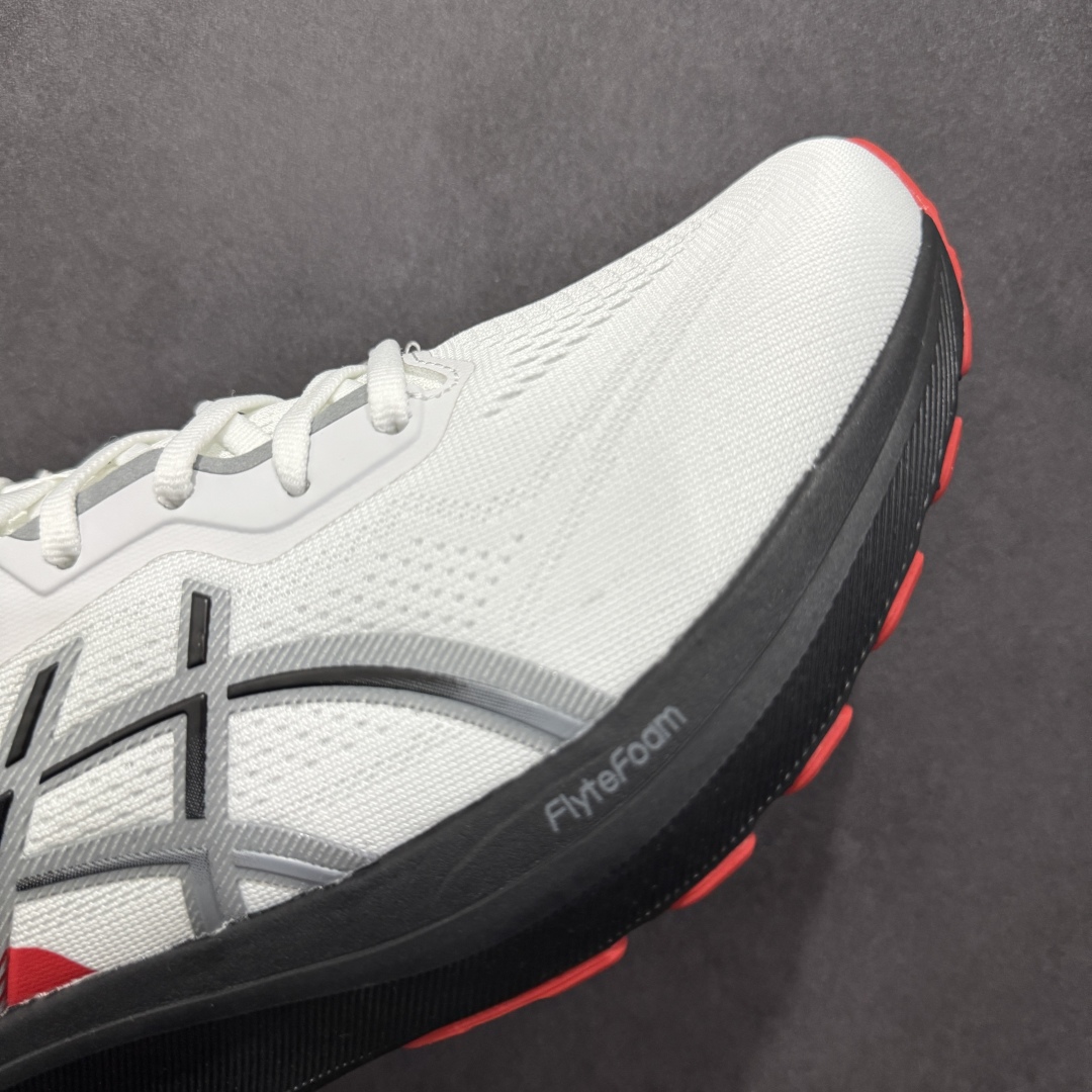图片[5]-【公司级】Asics GT-1000 13代 公司级版本 亚瑟士运动休闲透气专业跑鞋 鞋面的包裹性 延展性相当好 鞋头位置双层镂空能保证一定的透气性 鞋底柔软也能够兼具支撑性 gt1000系列是除 kayano之外的次顶级支撑系跑鞋 采用经典鞋型 融入全新细节点缀 整体简约且富有质感 鞋底耐磨材质搭配丰富的防滑底纹设计 尺码：40-45-选品中心