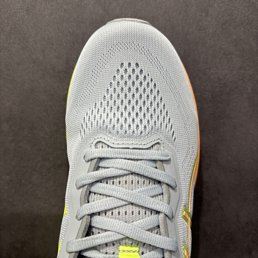 图片[8]-【公司级】Asics GT-1000 13代 公司级版本 亚瑟士运动休闲透气专业跑鞋 鞋面的包裹性 延展性相当好 鞋头位置双层镂空能保证一定的透气性 鞋底柔软也能够兼具支撑性 gt1000系列是除 kayano之外的次顶级支撑系跑鞋 采用经典鞋型 融入全新细节点缀 整体简约且富有质感 鞋底耐磨材质搭配丰富的防滑底纹设计 尺码：40-45-选品中心