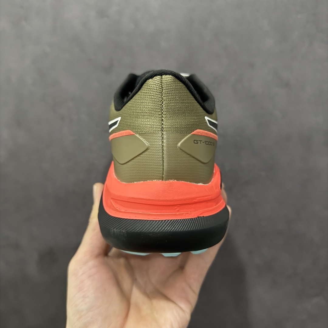 图片[4]-【公司级】Asics GT-1000 13代 公司级版本 亚瑟士运动休闲透气专业跑鞋 鞋面的包裹性 延展性相当好 鞋头位置双层镂空能保证一定的透气性 鞋底柔软也能够兼具支撑性 gt1000系列是除 kayano之外的次顶级支撑系跑鞋 采用经典鞋型 融入全新细节点缀 整体简约且富有质感 鞋底耐磨材质搭配丰富的防滑底纹设计 尺码：40-45-选品中心