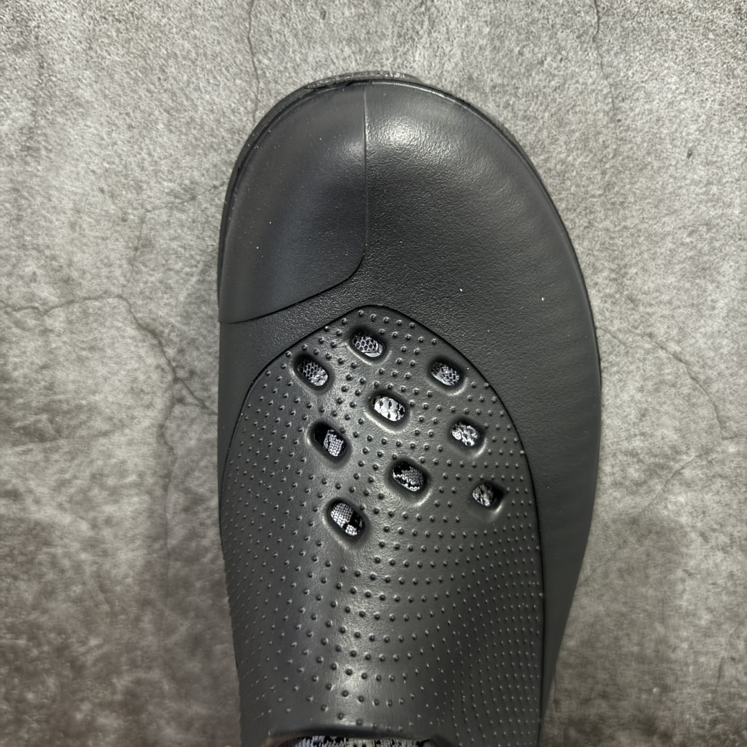 图片[5]-【公司级】Jordan System.23 一脚蹬低帮生活休闲鞋 鞋款设计简约而流畅 整体采用发泡材质 并且在脚背和后跟位置做了明显的镂空处理 同时 这双鞋还带有可拆卸的弹力内靴 并且带有爆裂纹路来增加整体的时尚感和流行感 另外 鞋款还会附赠两幅鞋带 分别对应带内靴和不带内靴的穿法 货号：DN4890-001 尺码：39 40 41 42 43 44 45 46-选品中心