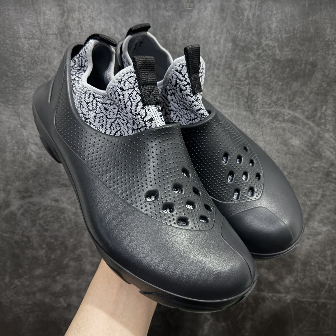 图片[9]-【公司级】Jordan System.23 一脚蹬低帮生活休闲鞋 鞋款设计简约而流畅 整体采用发泡材质 并且在脚背和后跟位置做了明显的镂空处理 同时 这双鞋还带有可拆卸的弹力内靴 并且带有爆裂纹路来增加整体的时尚感和流行感 另外 鞋款还会附赠两幅鞋带 分别对应带内靴和不带内靴的穿法 货号：DN4890-001 尺码：39 40 41 42 43 44 45 46-选品中心