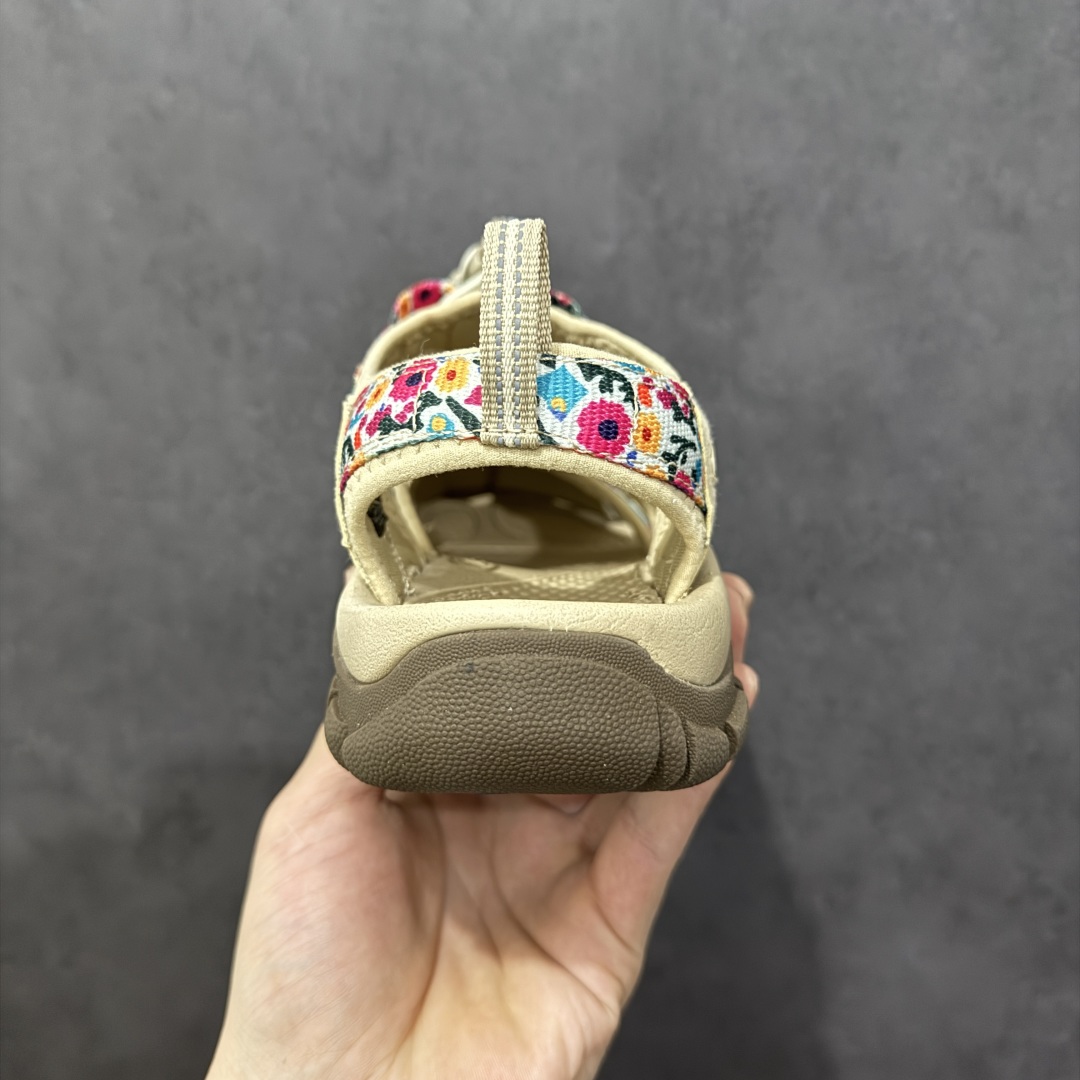 图片[4]-【公司级】人气户外休闲鞋品牌-科恩Keen Uneek Flat-M 平底编织弹力穿搭溯溪涉水休闲户外凉鞋 #外贸订单出口品质#采用进口机台编制两根尼龙绳组成鞋面(快干衬里原料!!)#原装轻量级EVA中底缓震材质组合防滑橡胶外底部 夏季潮鞋,文青界的凉鞋至尊 都市机能户外品牌 KEEN 向来积极为其旗下大热鞋款 UNEEK 推出联名款，后跟为全封闭设计，快干衬里，HIGH-TRACTION橡胶外底，及轻量级EVA中底，达到轻量缓震的同时减轻重量。 尺码：35-45-选品中心