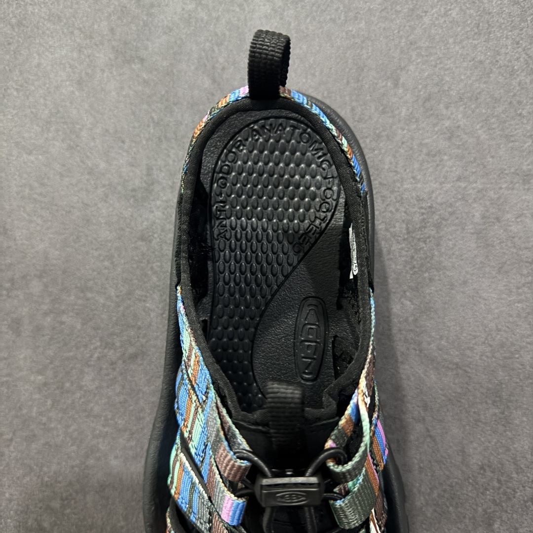 图片[7]-【公司级】人气户外休闲鞋品牌-科恩Keen Uneek Flat-M 平底编织弹力穿搭溯溪涉水休闲户外凉鞋 #外贸订单出口品质#采用进口机台编制两根尼龙绳组成鞋面(快干衬里原料!!)#原装轻量级EVA中底缓震材质组合防滑橡胶外底部 夏季潮鞋,文青界的凉鞋至尊 都市机能户外品牌 KEEN 向来积极为其旗下大热鞋款 UNEEK 推出联名款，后跟为全封闭设计，快干衬里，HIGH-TRACTION橡胶外底，及轻量级EVA中底，达到轻量缓震的同时减轻重量。 尺码：35-45-选品中心