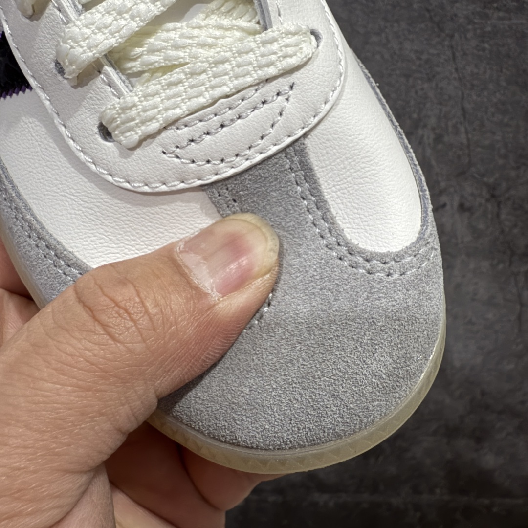 图片[6]-【渠道纯原】Adidas Originals Samba 桑巴德训鞋 蛇年限定 白黑红 原版开发 精工制做 细节多次校对 与原版几乎无差别 鞋身全部采用头层皮 区分市面偷工减料！ 鞋带都是原厂的，系鞋带的方式都同步ZP！ 货号：JQ5976 尺码：36 36.5 37 38 38.5 39 40 40.5 41 42 42.5 43 44 44.5 45-选品中心