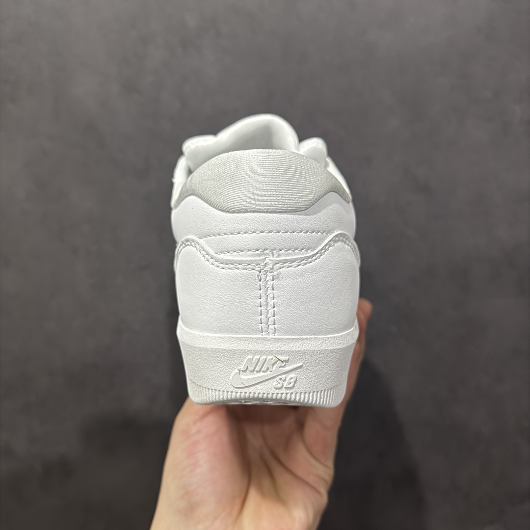 图片[4]-【公司级】Nike SB Force 58 硫化杯底 传统篮球风格 原楦版型 Nike SB Force 58 男/女滑板鞋采用包边设计 经久耐穿 硫化结构则有效提升灵活性 穿上这款创意力作 助你耀动街头 采用帆布和翻毛皮组合材料 融入打孔设计 为你打造彰显经典篮球风范的整体造型 货号：DV7505-101 尺码：36 36.5 37.5 38 38.5 39 40 40.5 41 42 42.5 43 44 45-选品中心