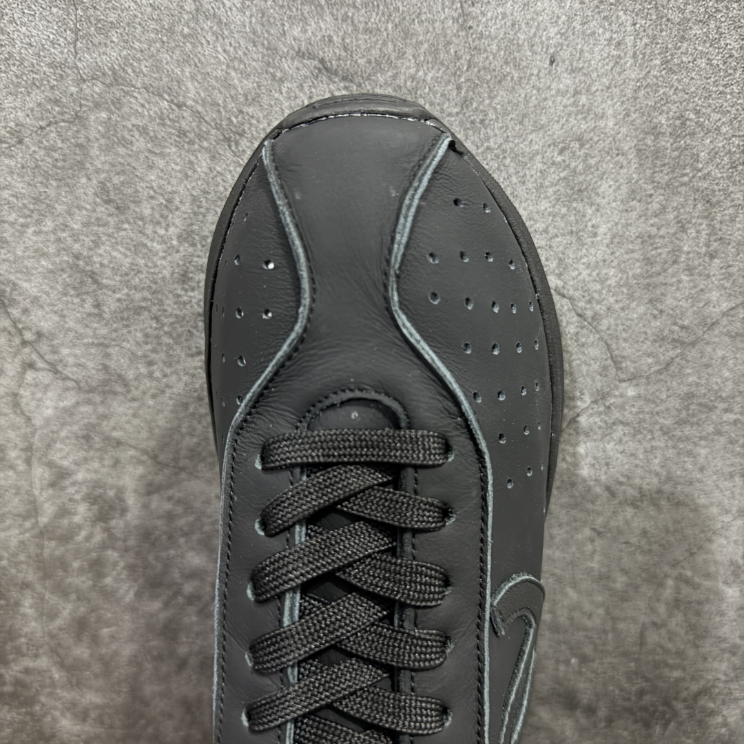 图片[5]-【广东纯原版本】𝗖𝗛𝗔𝗡𝗟||香奈儿 小香𝟐𝟎𝟐𝟓C 德训鞋熊猫鞋 超软休闲增高 众多明星推荐上脚 东莞大厂顶级品质 出入𝐙𝐆无压力 超轻超软小白鞋～3.5cm超轻厚底～很q彈又軟～巨巨好穿～上脚超级轻便舒适～强烈的踩屎感～脚踩棉花糖一样～暴走两万步～不累脚～日常穿搭的完美选择 【独家𝐙𝐏一致对版材质】 ⇢鞋面：独家原版定制❶米白色无铬柔牛皮面 ❷定制贴摔纹牛皮灰白色牛层 ⇢内里：独家原版定制 ❶柔软米白色羊皮里 ❷柔软浅灰色羊皮里透气三明治网布 ⇢垫脚：独家原版定制吸汗莱卡布注塑eva脚床 ⇢大底：独家原版开发私摸双拼tpr大底 【底高：2.5cm左右】 懂货的自然懂～代购品质绝对完全不一样 𝐒𝐈𝐙𝐄：35、36、37、38、39、40-选品中心