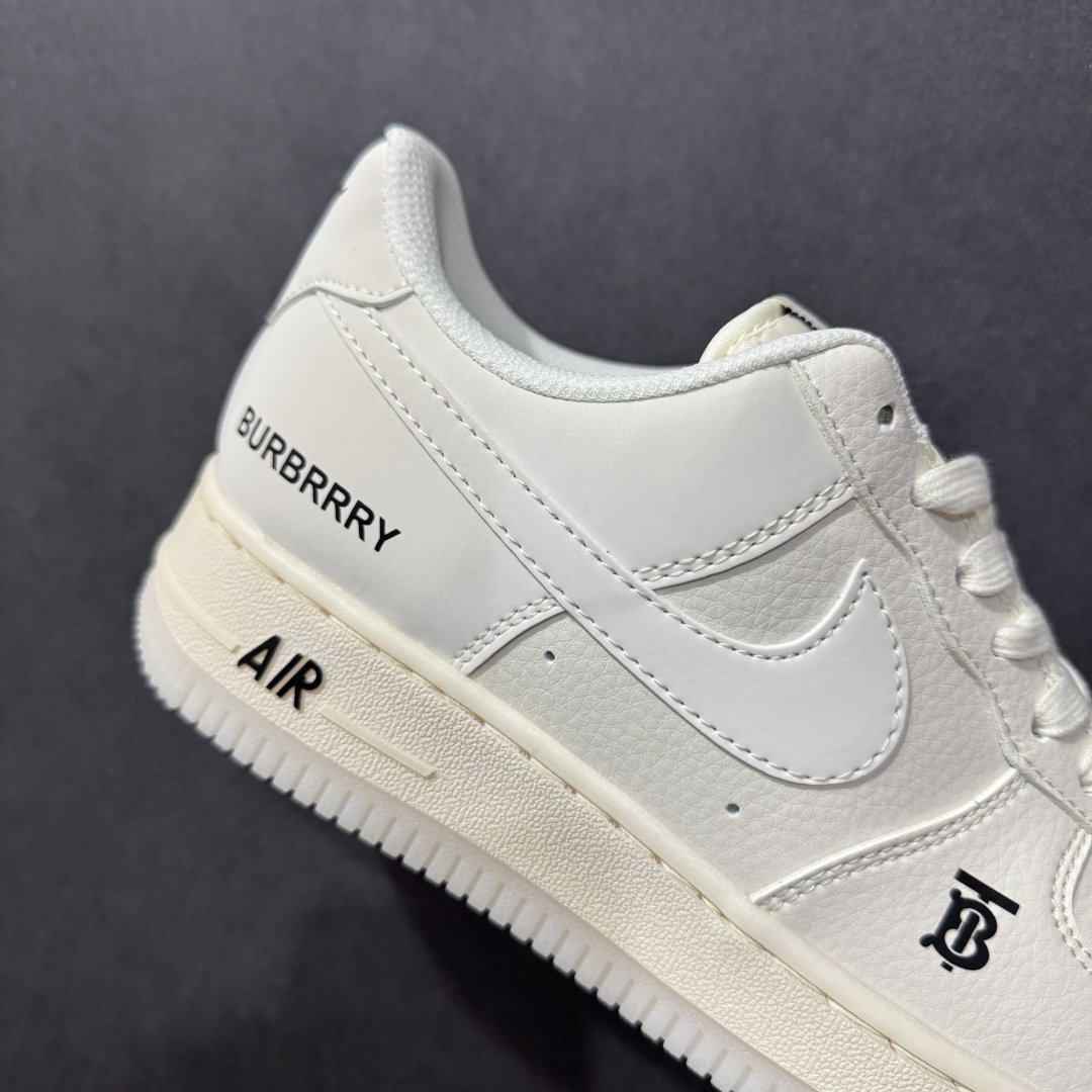 260 【定制版】Nike Air Force 1 Low 07 x BURBRRY 白黑小标  BB8588-226
