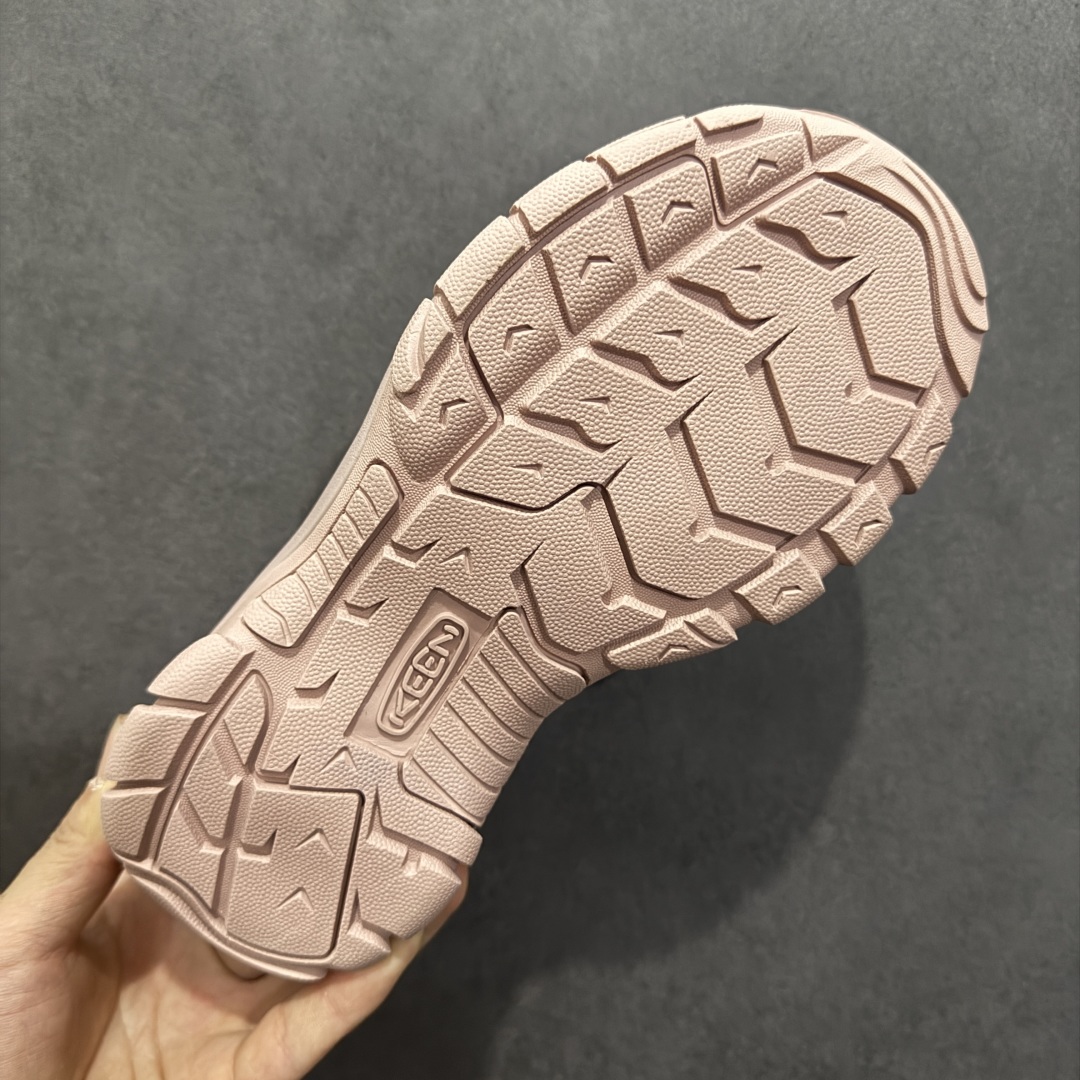 图片[9]-【公司级】人气户外休闲鞋品牌-科恩Keen Uneek Flat-M 平底编织弹力穿搭溯溪涉水休闲户外凉鞋 #外贸订单出口品质#采用进口机台编制两根尼龙绳组成鞋面(快干衬里原料!!)#原装轻量级EVA中底缓震材质组合防滑橡胶外底部 夏季潮鞋,文青界的凉鞋至尊 都市机能户外品牌 KEEN 向来积极为其旗下大热鞋款 UNEEK 推出联名款，后跟为全封闭设计，快干衬里，HIGH-TRACTION橡胶外底，及轻量级EVA中底，达到轻量缓震的同时减轻重量。 尺码：35-45-选品中心