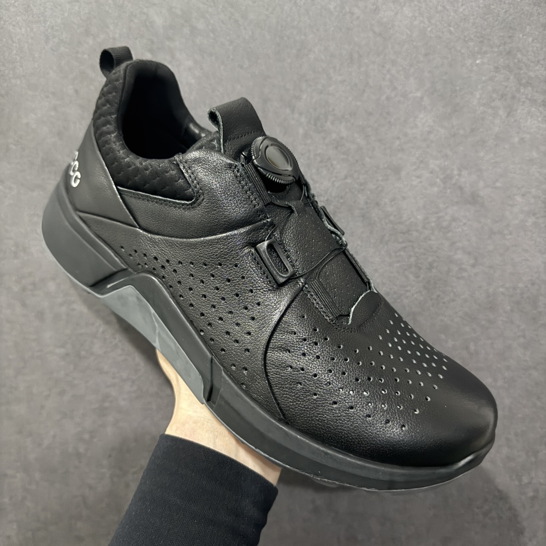 图片[3]-【公司级】ECCO爱步男鞋小黑鞋小白鞋 舒适透气真皮板鞋 街头轻巧系列 圆头鞋头设计，贴合前脚掌弧度 适合多种脚型，脚感舒适细腻 简约免系带设计，可自由穿脱 贴合脚型 PU包裹足弓与后跟 为脚掌提供支撑性 休闲百搭 简约利落 尺码：38 39 40 41 42 43 44 （皮鞋码）-选品中心