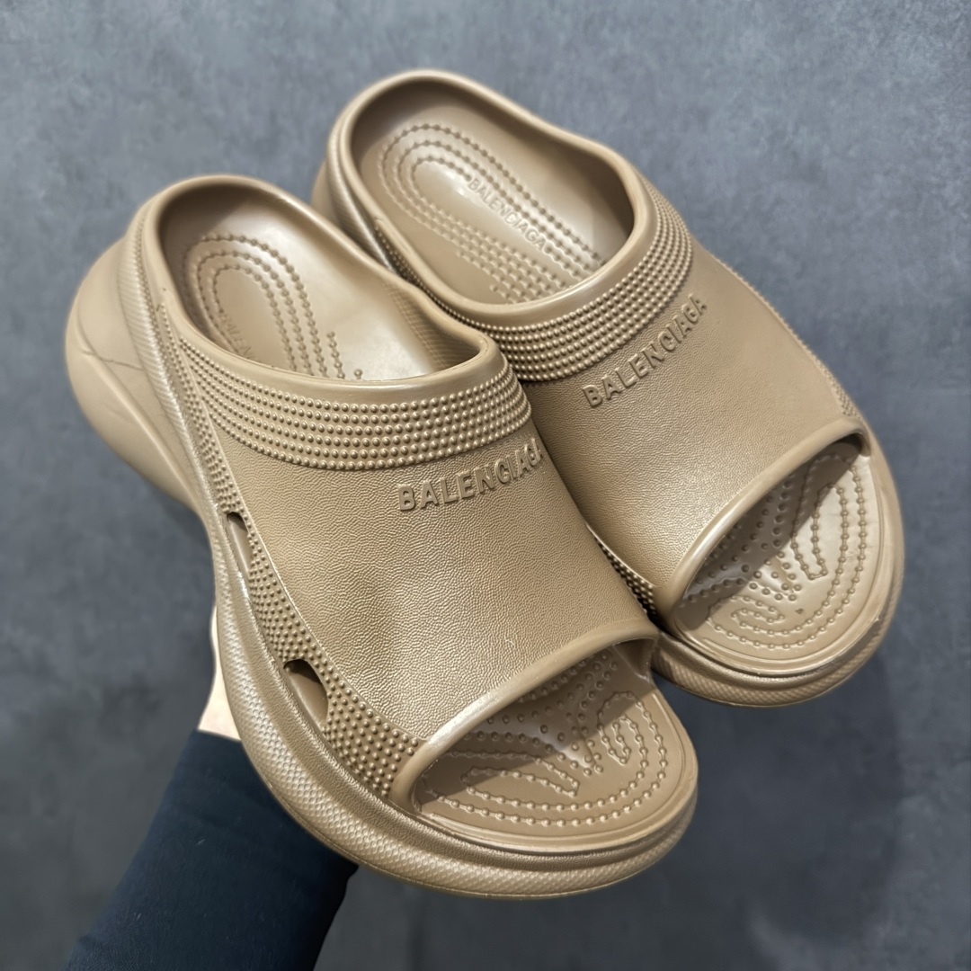 220 【广东纯原版本】Balenciaga Pool Crocs 巴黎世家百搭时尚厚底增高拖鞋