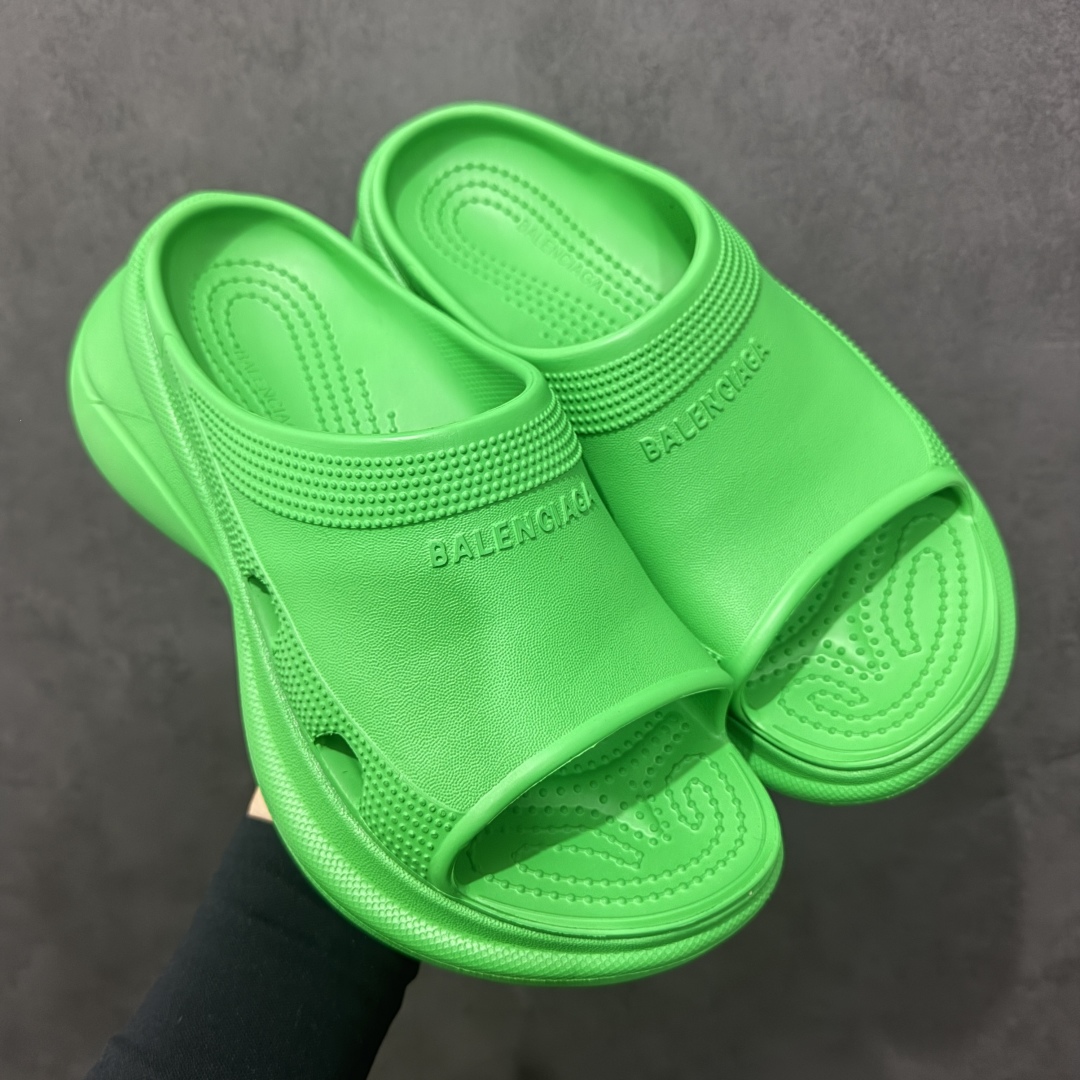220 【广东纯原版本】Balenciaga Pool Crocs 巴黎世家百搭时尚厚底增高拖鞋