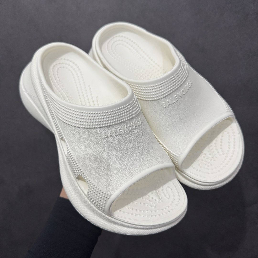 220 【广东纯原版本】Balenciaga Pool Crocs 巴黎世家百搭时尚厚底增高拖鞋