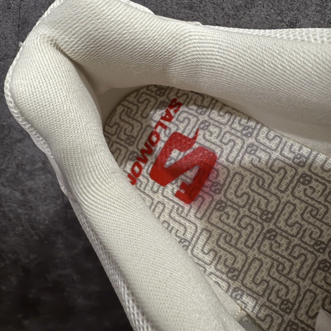 图片[8]-【绿x版】SALOMON萨洛蒙 XT-WHISPER PANHUI蟠虺 乙巳系列 CNY减震防滑耐磨透气 低帮跑步鞋 男女同款 香草色土灰色火红色 478479 原版开发 纯原外贸平台特供订单 全套原纸板楦头开发 原厂特供网布配套加持 确保原汁原味 完美呈现版型 原档数据独家私模五层组合大底 男女鞋同步官方 原装Ortholite轻量化鞋垫 中底布带钢印编号 原厂TPU锁扣 进口港宝加持 后跟自然饱满 还原公司包裹性 基于 SALOMON 初代 XT 鞋身造型并搭载 4D ADVANCED CHASSIS™ 大底打造而成 为这款 XT-QUEST 带来了多项足部控制与保护等功能性 如在运动过程中控制左右晃动的过程而提高稳定性、改善长途越野过程中足中到足尖的过渡、提高感知岩石的精确度以抵抗尖锐物体对脚底的伤害以及采用动态缓冲来增强穿着舒适感 从而减轻疲劳感 使 XT-QUEST 成为一双舒适且安全的户外之履 尺码：36 36.5 37.5 38 38.5 39 40 40.5 41 42 42.5 43 44 44.5 45 46-选品中心