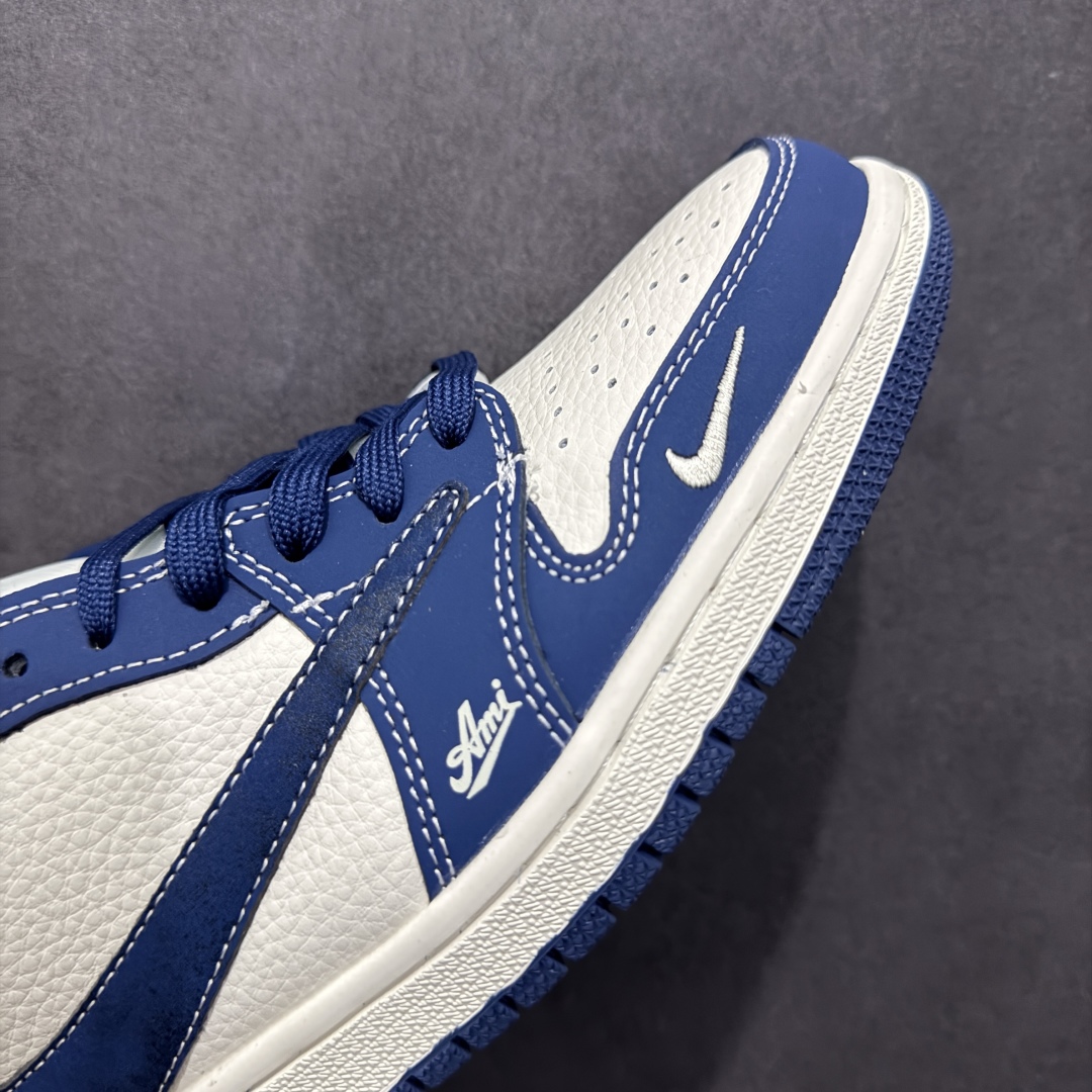 280 【定制版】Travis Scott x Fragment Design x Air Jordan 1 Low OG SP 乔1 耐克联名 刺绣米蓝 低帮文化休闲板鞋 XS2024-022