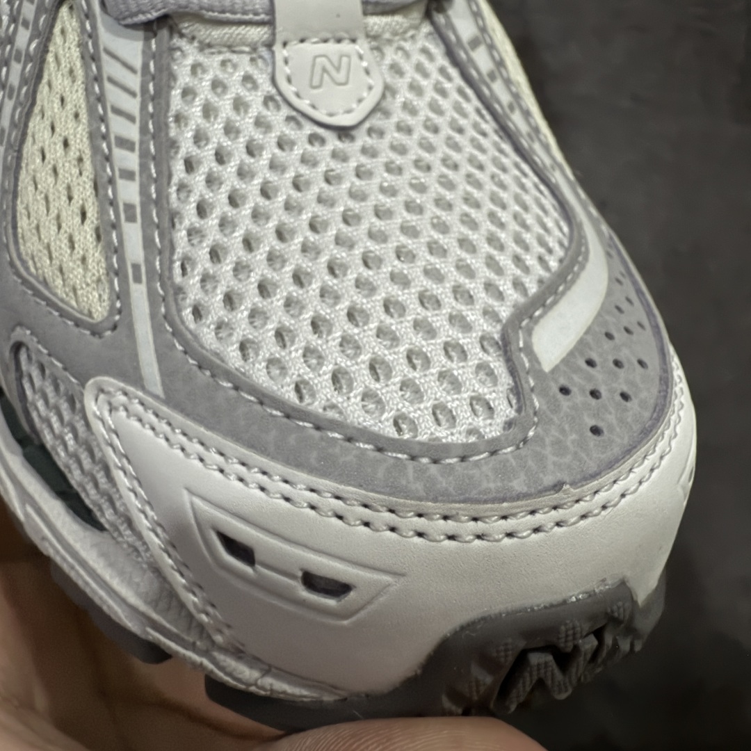 图片[6]-【M版纯原】新百伦New Balance NB1906 M1906RGP 灰银绿 全套原楦原纸板原厂数据开发 进口三明治网面 原装进口皮料正确绒感卡色 正确中底拉帮中底网布细节 原厂标裁 带紫光防伪 定制后跟透明水晶模块 冲裁组合 大底贴合程度胶水上色把控完美 整洁度挑战全网艺术家 多道序QC把关品质完善 匠心打造 耗时两个月开发完成 工艺极其复杂难度可想而知 新开独立私模大底 全网唯一正确六层组合大底 高端零售专供产物 尺码：36 37 37.5 38 38.5 39 40 40.5 41 42 42.5 43 44 45.5 46.5 47-选品中心