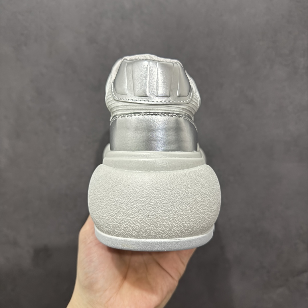 图片[4]-【广东纯原版本】SMFK复古厚底 广东纯原出品 超级增高 秋冬爆款 厚底运动鞋 小个子增高神器 简约时尚的设计真的超百搭 原楦原纸原版数据开发版型 采用一体成型鞋身 鞋芯填充 鞋底贴合工艺 一眼心动 质感拉满 上脚无敌增高\\t 闭眼可入 非常时髦的单品之一超多网红博主、明星都穿 smfk的运动鞋 真的是越看越上头\\t超级百搭\\t 尺码： 35 36 37 38 39 40-选品中心