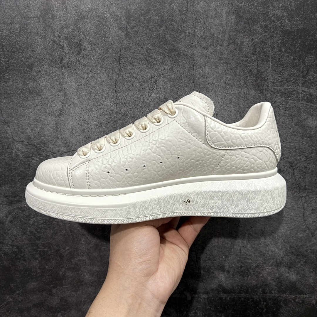 【顶级毒盒版】Alexander McQueen 亚历山大麦昆小白鞋 米黄荔枝皮