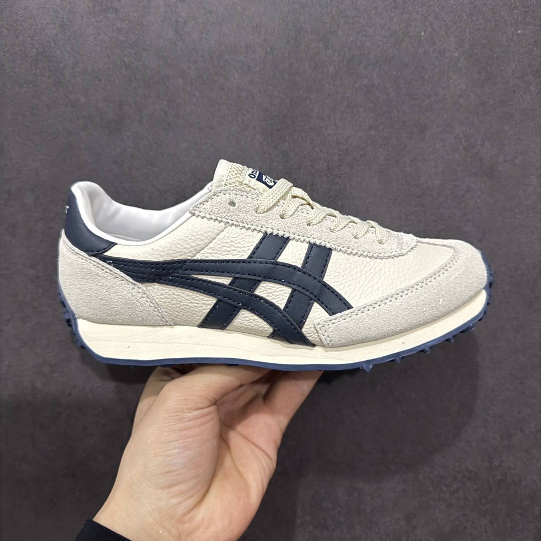 【公司级】Onitsuka Tiger鬼塚虎阿甘鞋EDR 78™休闲鞋78系列 中性休闲运动鞋 复古风的日常百搭神器它的设计灵感来源于经典跑步鞋,简约又不失时尚感。经典配色让整双鞋看起来特别温暖,搭配牛仔裤或者休闲裤都非常合适。鞋身采用优质材料制成,穿着起来轻便又舒适,长时间走路也不会觉得累。这双鞋的设计细节也很用心,鞋底纹路清晰,抓地力强,适合各种场合。无论是日常通勤还是周末出游,它都能成为你的最佳拍档。 尺码: 36-45 含半码 编码: FS220240-选品中心