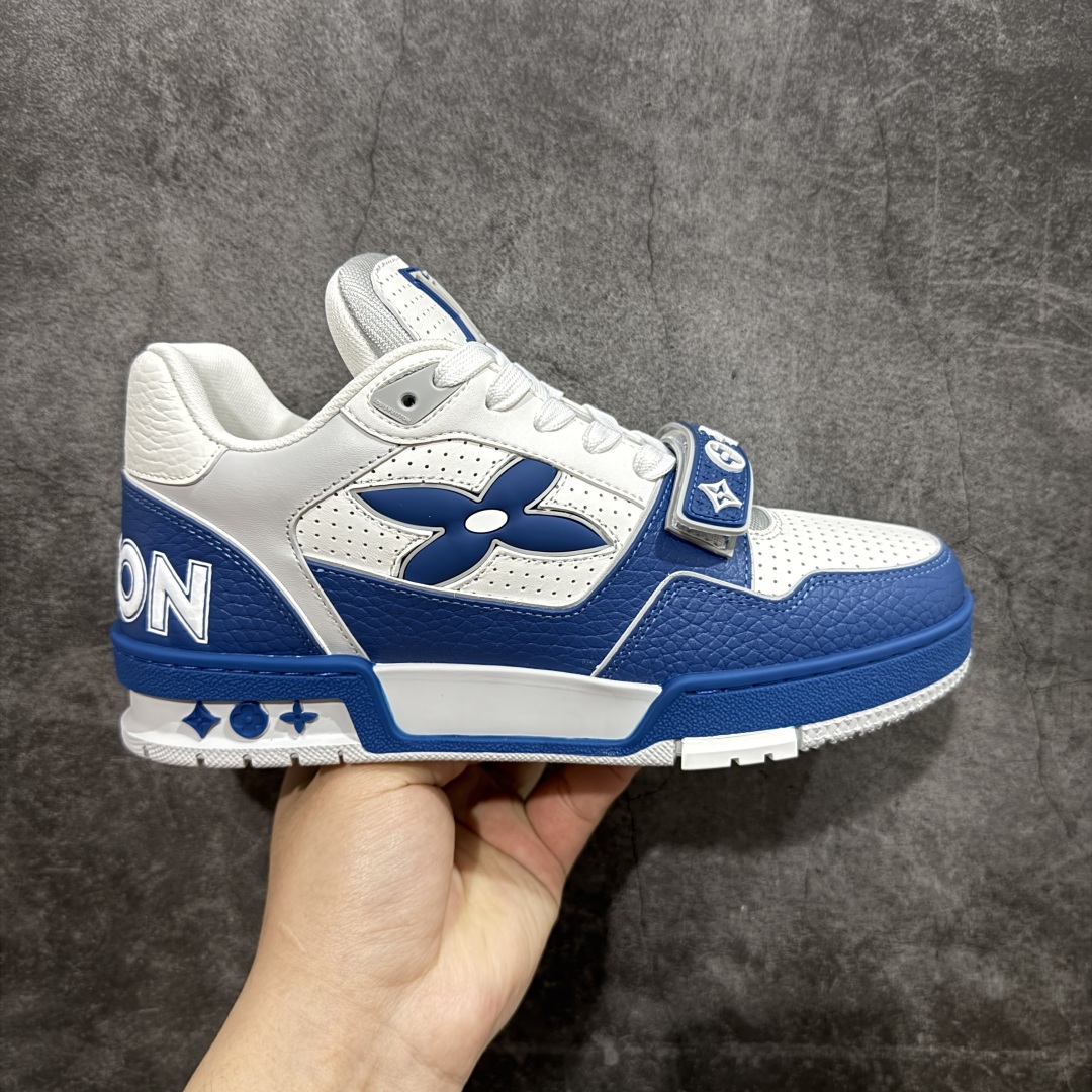 【代购级别】ZP级全套包装 驴牌 LV 2021s LV Trainer 限定联名 入秋最新配色国内限定无售⚠️ 原版购入历时近两个月开发打造! 经典多拼色超好看 原版完美楦型 调试了两个月 鞋面独家订制压纹粒面小牛皮 大底TPU、模具费2w+ 质感媲美原版 垫脚聚米微料加透气英伦网布 细节原版一致 ❗️请注意区分市面通货材料 版型 包装配件 尺码:35 36 37 38 39 40 41 42 43 44 45-选品中心