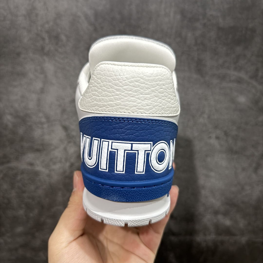 图片[4]-【代购级别】ZP级全套包装 驴牌 LV 2021s LV Trainer 限定联名 入秋最新配色国内限定无售⚠️ 原版购入历时近两个月开发打造！ 经典多拼色超好看 原版完美楦型 调试了两个月 鞋面独家订制压纹粒面小牛皮 大底TPU、模具费2w+ 质感媲美原版 垫脚聚米微料加透气英伦网布 细节原版一致 ❗️请注意区分市面通货材料 版型 包装配件 尺码：35 36 37 38 39 40 41 42 43 44 45-选品中心