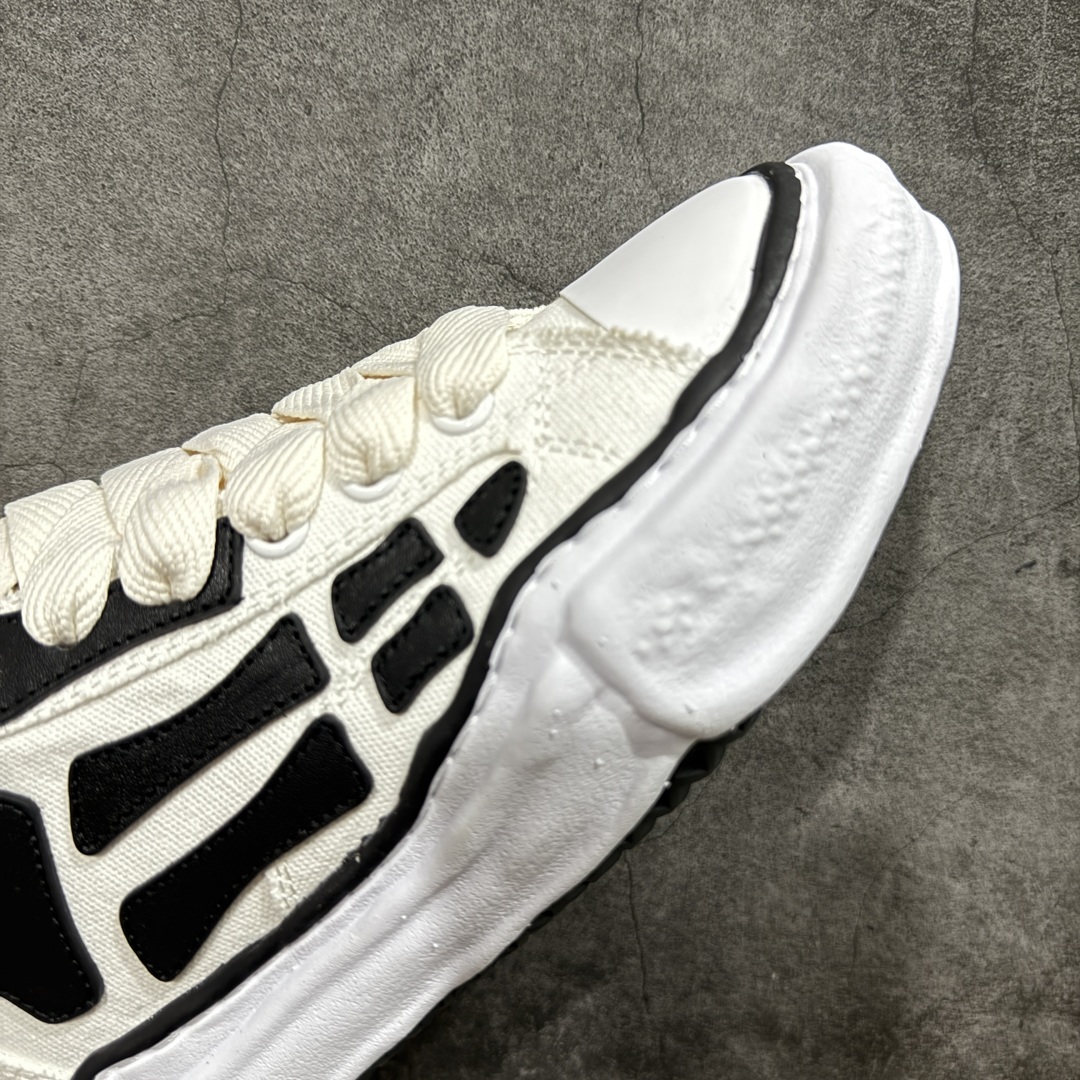 图片[6]-【广东纯原版本】Maison Mihara Yasuhiro x AMIRI Skel-Top Low 圆头系带 低帮 帆布鞋 张艺兴 王一博 王嘉尔 同款鞋 合适春夏秋冬四季款 随意搭配 都好看 ＃明星潮牌全攻略 ＃张艺兴同款 ＃酷飒男生宝藏灯芯绒卫衣 ＃男生穿搭ootd ＃今天穿什么此款拥有舒适的鞋面，具有很好的延展性，后跟采用柔软材质能够舒适贴合脚踝，穿着轻松，让您在平时生活中有舒适和轻松的体验。 尺码：35 36 37 38 39 40 41 42 43 44 45-选品中心