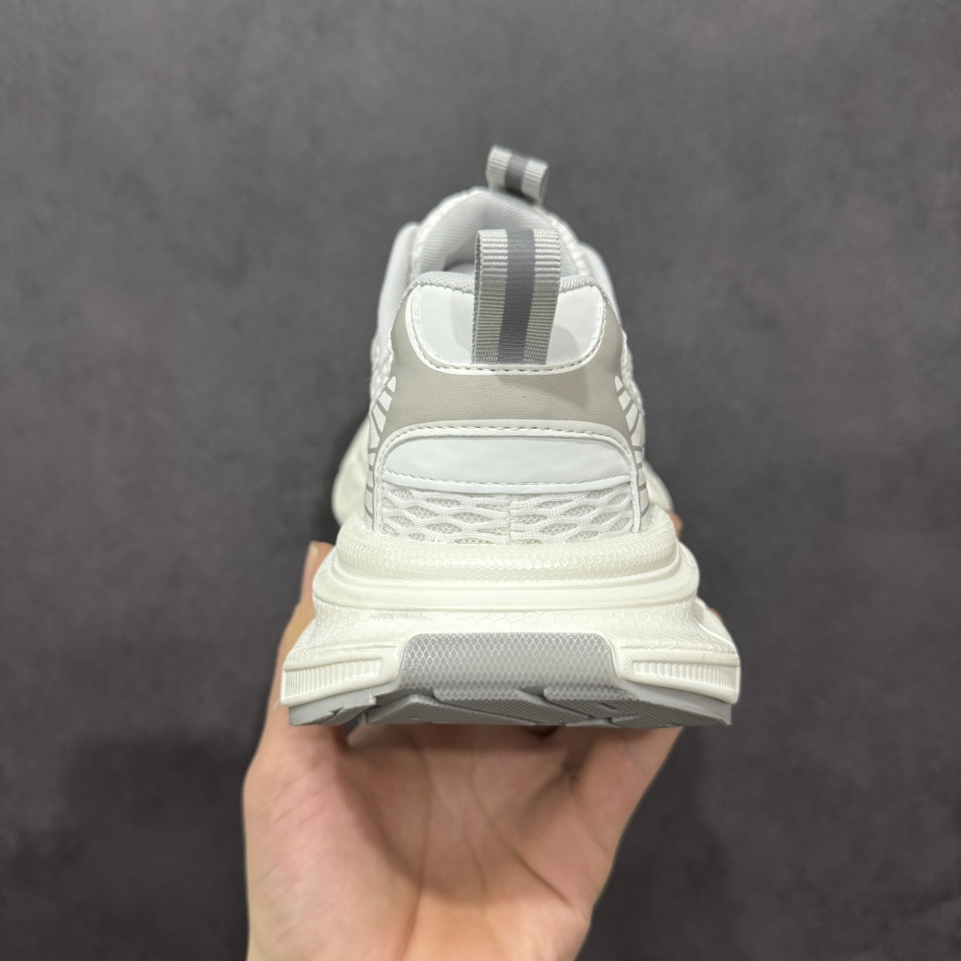 图片[4]-【广东纯原版本】GG-CC Chunky Low 休闲运动老爹鞋 #广东大厂出品 完美细节 25ss早春新款 大长腿 时髦look轻松定格 不费力展现率性氛围 酷帅机能风不规则设计大底 GGcc杏银红色拼色造型设计 轻便舒适百搭 不管怎么搭都敲好看~ 尺码： 35 36 37 38 39 40-选品中心