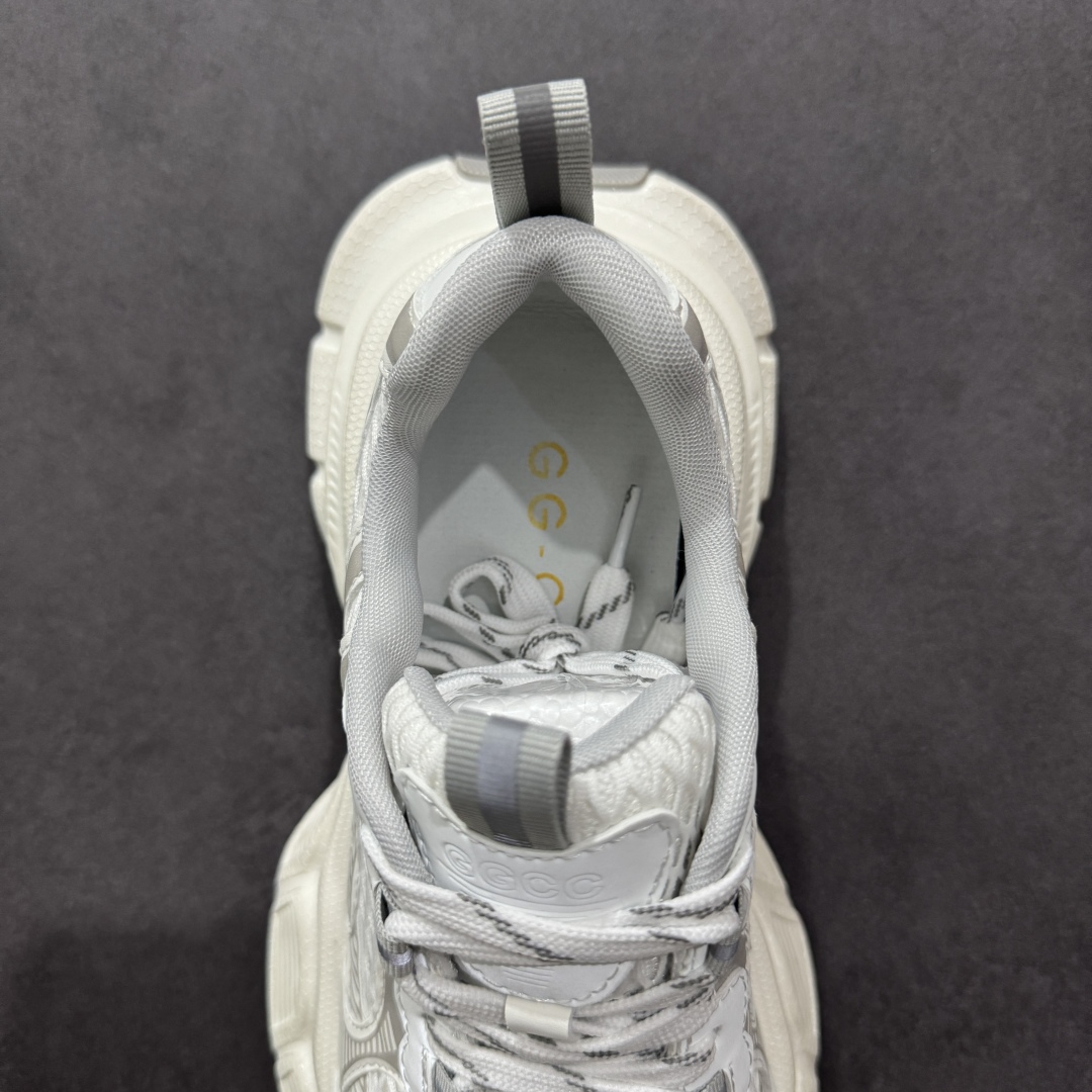 图片[7]-【广东纯原版本】GG-CC Chunky Low 休闲运动老爹鞋 #广东大厂出品 完美细节 25ss早春新款 大长腿 时髦look轻松定格 不费力展现率性氛围 酷帅机能风不规则设计大底 GGcc杏银红色拼色造型设计 轻便舒适百搭 不管怎么搭都敲好看~ 尺码： 35 36 37 38 39 40-选品中心