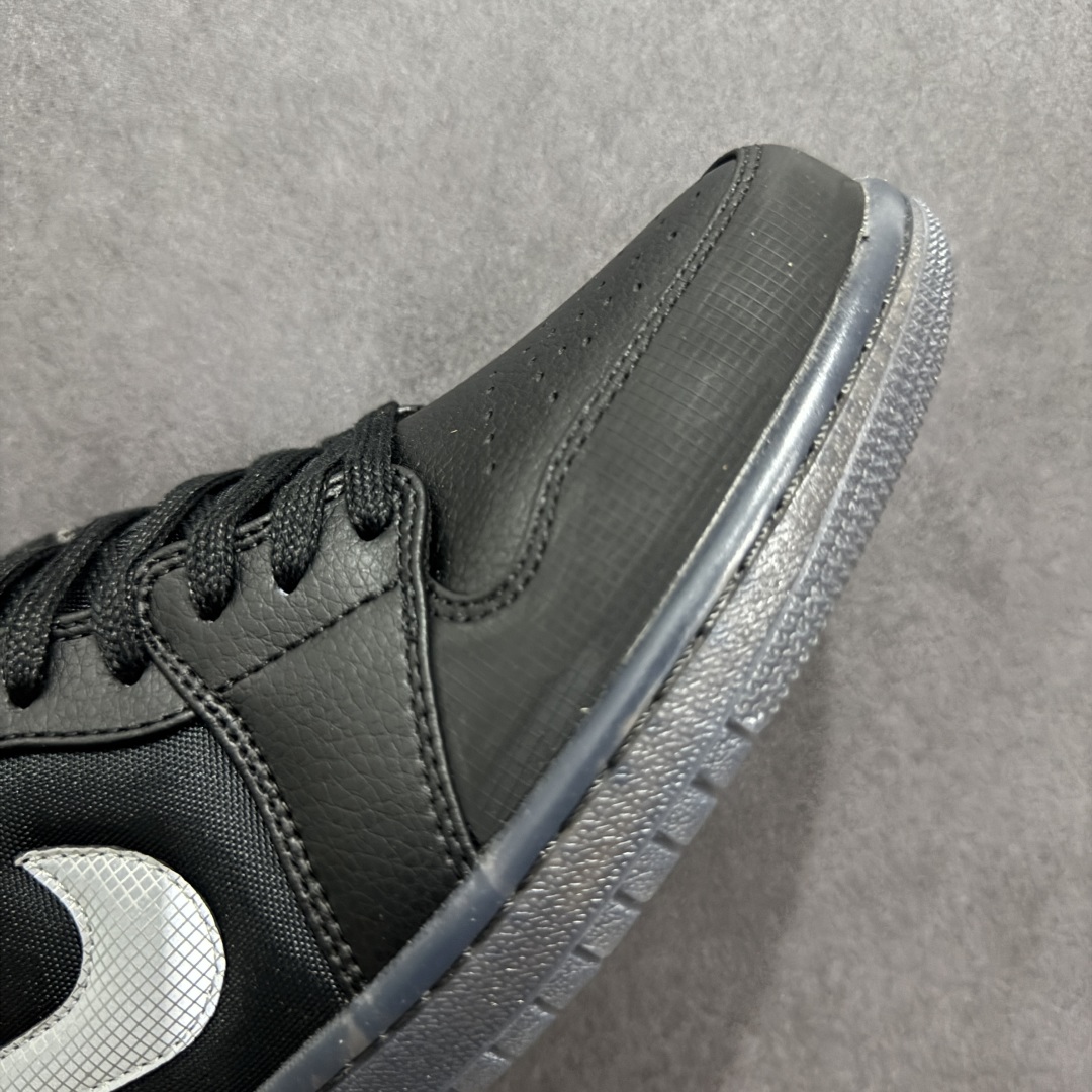 图片[5]-【K版】Air Jordan AJ1 Low 低帮 黑白 HV5968-001 全新流水线出品 全部原鞋开发 原楦原纸板开发 全鞋电脑针车 原厂内置全掌气垫 原盒内在原标 唯一Zp原版鞋带绑法 免检产品 全新2022版型 全头层皮料 完美零毛边处理 原厂配置全掌气垫 价格定位良心 几十个配色陆续出货 尺码：36 36.5 37.5 38 38.5 39 40 40.5 41 42 42.5 43 44 44.5 45 46-选品中心