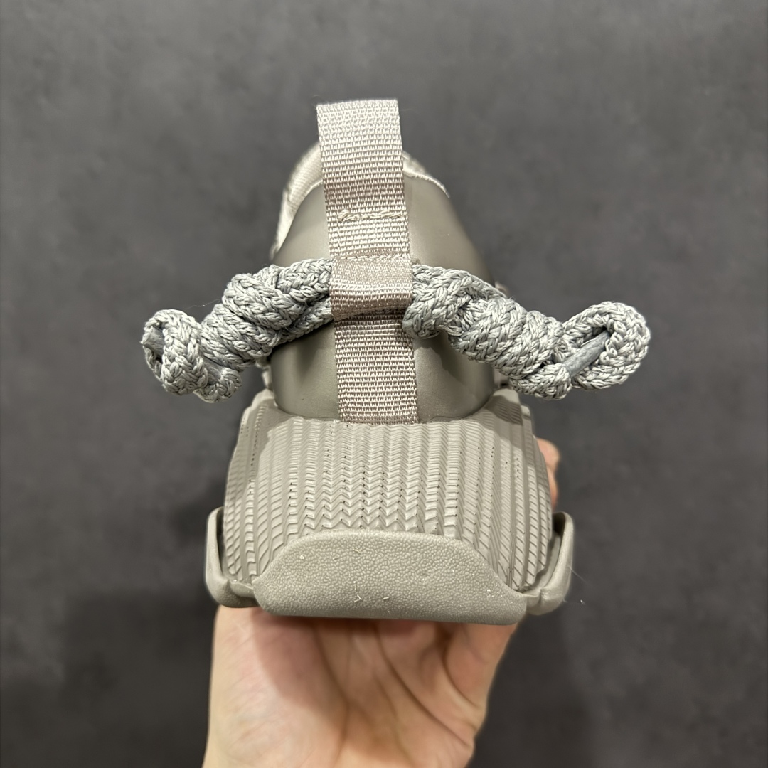 图片[4]-【公司级】GG-CC时尚休闲松糕鞋厚底增高老爹鞋系列 广东大厂出品 完美细节 25ss春季新款厚底增高 大长腿 时髦look轻松定格 不费力展现率性氛围 高档银盒 酷帅机能风不规则设计大底 轻便舒适百搭 GGcc厚底增高简直就是小个子的快乐! 不管怎么搭都好看~ 尺码： 35 36 37 38 39 40-选品中心