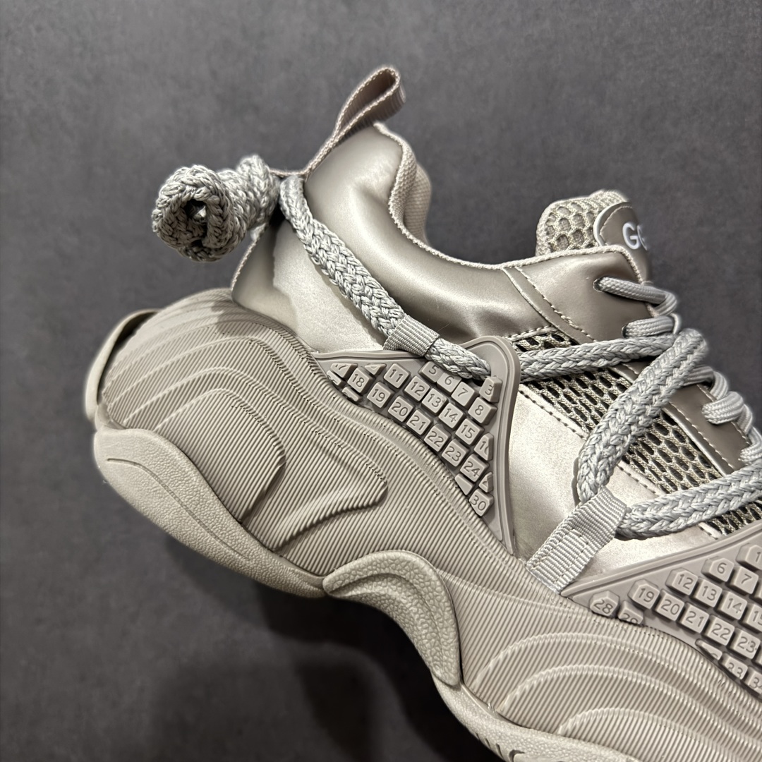 图片[6]-【公司级】GG-CC时尚休闲松糕鞋厚底增高老爹鞋系列 广东大厂出品 完美细节 25ss春季新款厚底增高 大长腿 时髦look轻松定格 不费力展现率性氛围 高档银盒 酷帅机能风不规则设计大底 轻便舒适百搭 GGcc厚底增高简直就是小个子的快乐! 不管怎么搭都好看~ 尺码： 35 36 37 38 39 40-选品中心