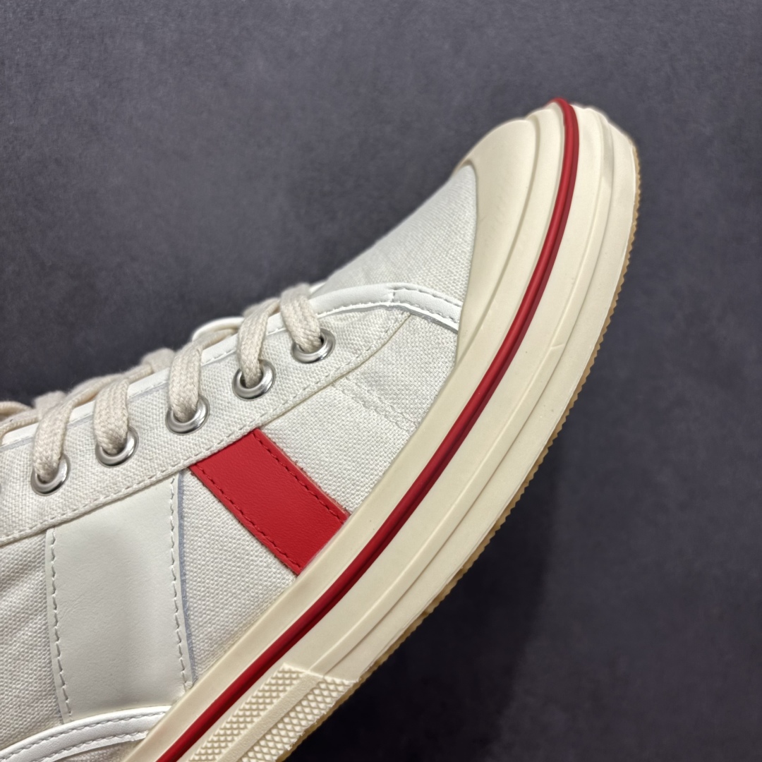 图片[5]-【广东纯原版本】小红书爆款 BOTTEGA VENETA BV25ss 新款复古Eliot运动鞋上市即封神! BV全新的 Eliot 以复古篮球鞋为设计灵感，童趣 的色彩焕发青春活力!男女同款，可以做情侣鞋穿着哦整个鞋子透气舒适，帆布鞋面自重轻盈，鞋帮拼接处以柔软奢华的羊皮镶嵌包裹每只鞋边的红线均为手工绘画，更具品味与态度喔! 尺码：35 36 37 38 39 40-选品中心