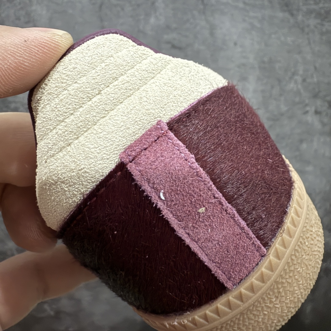 图片[2]-【CG纯原】市面最顶级品质没有之一！ 此版鞋身全部采用进口原厂头层皮 原厂头层 区分市面偷工减料！ Adidas Originals Samba 桑巴德训鞋 红色马毛 原版原楦原材，99.999%还原度 鞋带都是原厂的，系鞋带的方式都同步ZP！ 货号：JP5330 尺码：36 36.5 37 38 38.5 39 40 40.5 41 42 42.5 43 44 44.5 45-选品中心